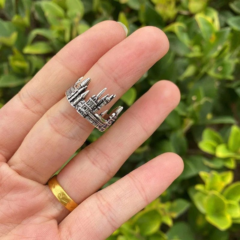 Other Old Castle Ring ( size 7 to 9 ) Size ONE SIZE - 2 Thumbnail