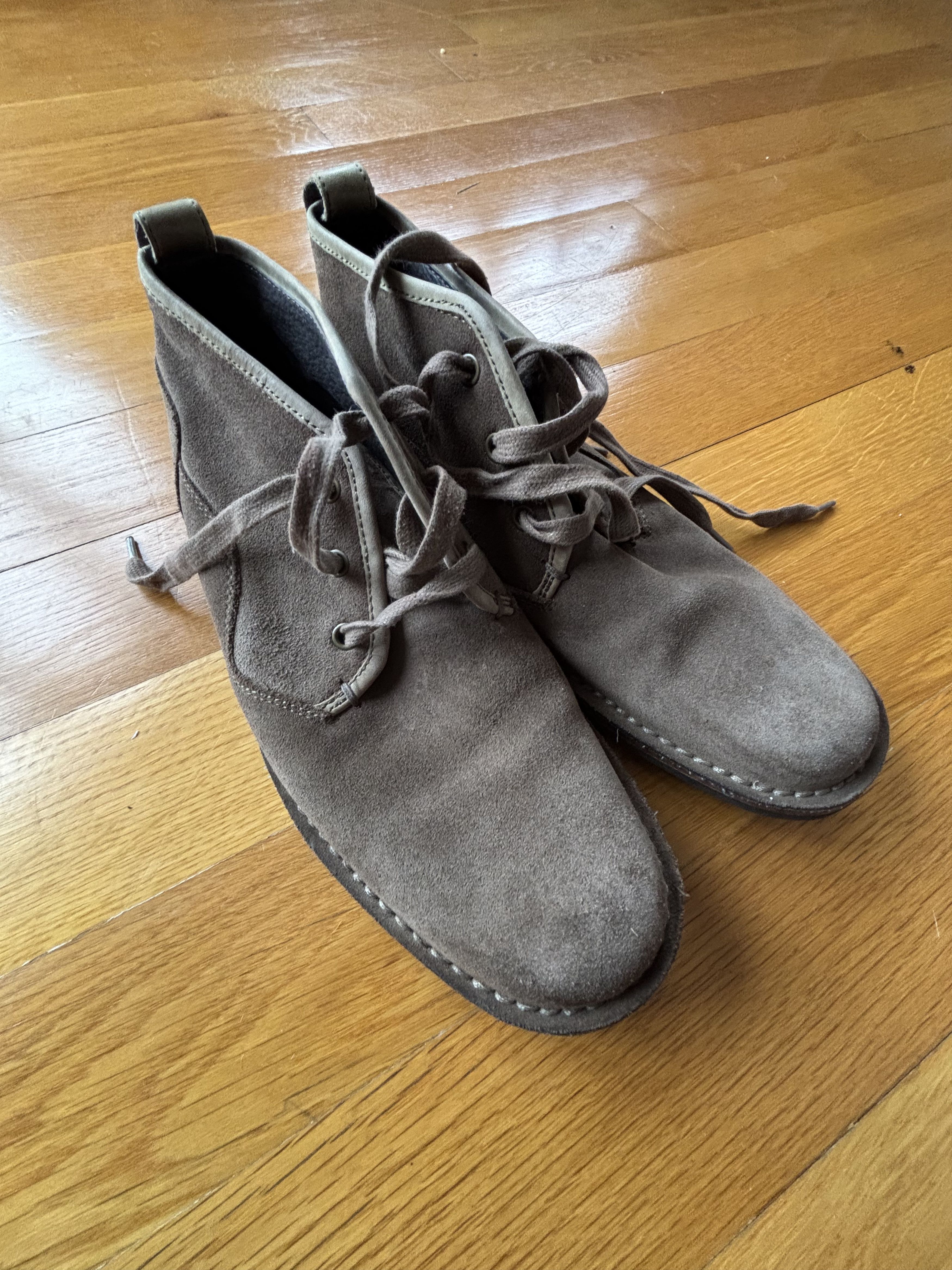 John Varvatos John Varvatos Suede Chukka Boots 8M Size US 8.5 / EU 41-42 - 1 Thumbnail