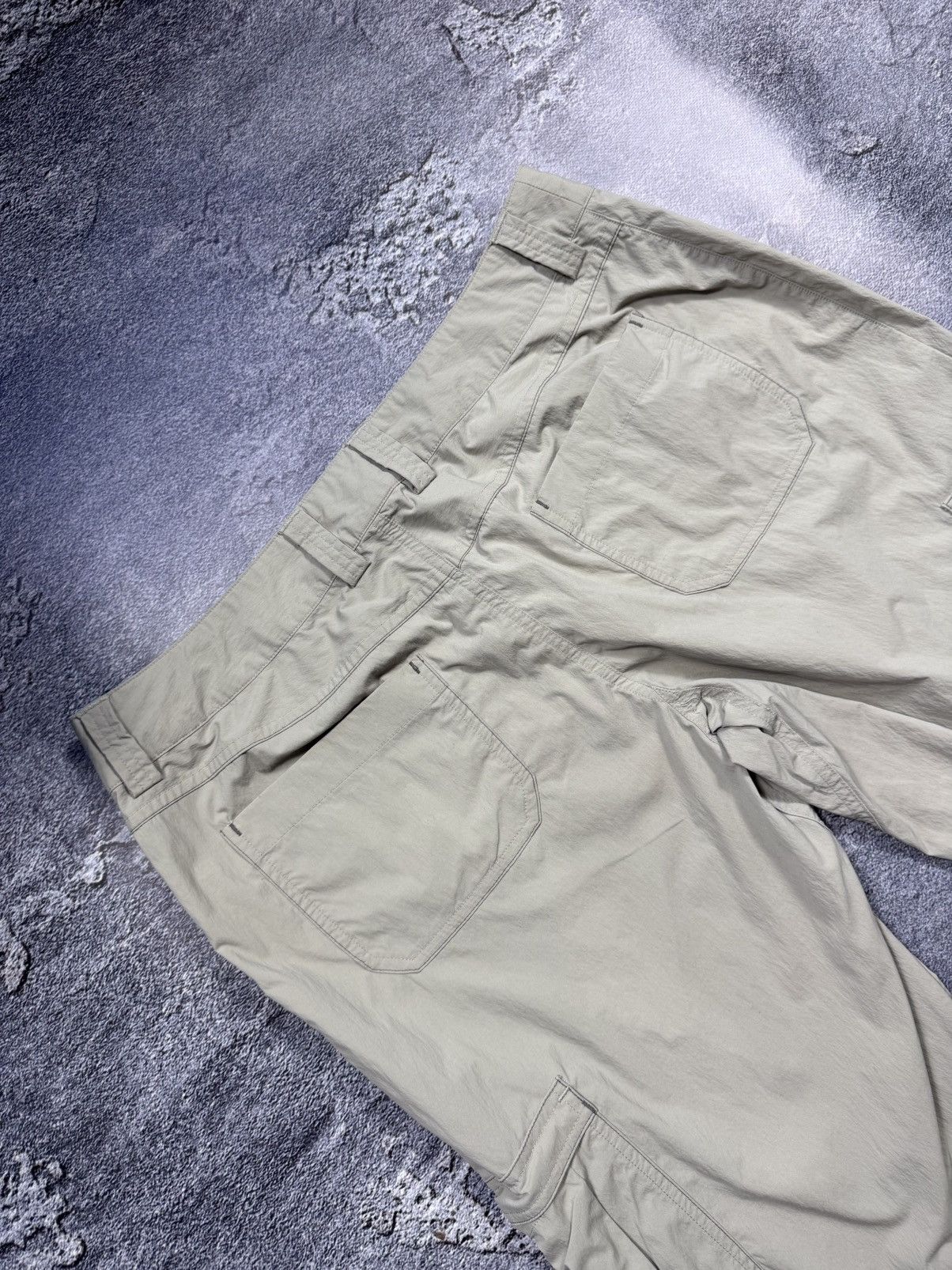 Arc'teryx Arc'teryx Women's Cargo Pants — Sahara Tan Size 30" / US 8 / IT 44 - 11 Thumbnail