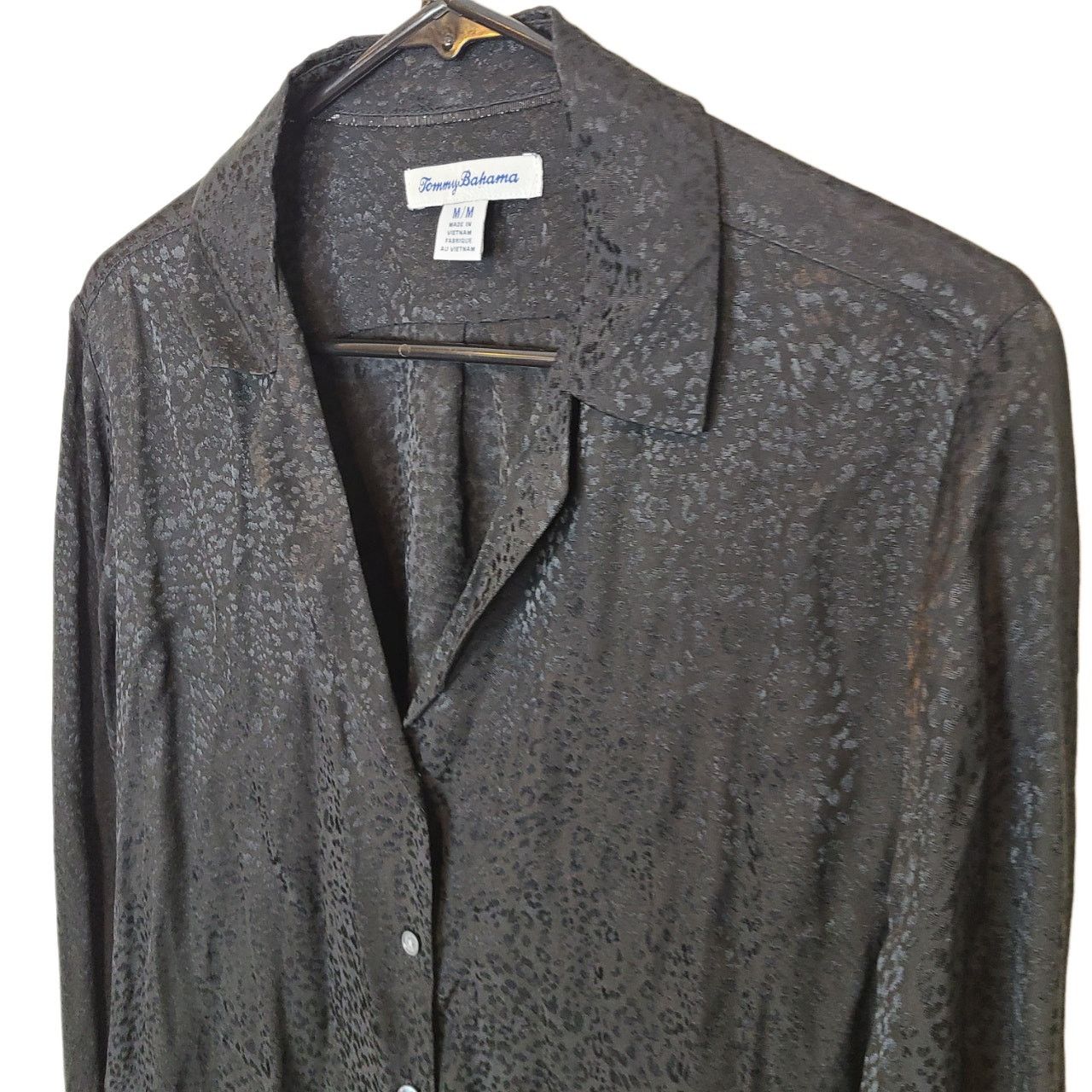 Tommy Bahama Tommy Bahama Blouse Black Satin Leopard Animal M Classic Size S / US 4 / IT 40 - 5 Thumbnail