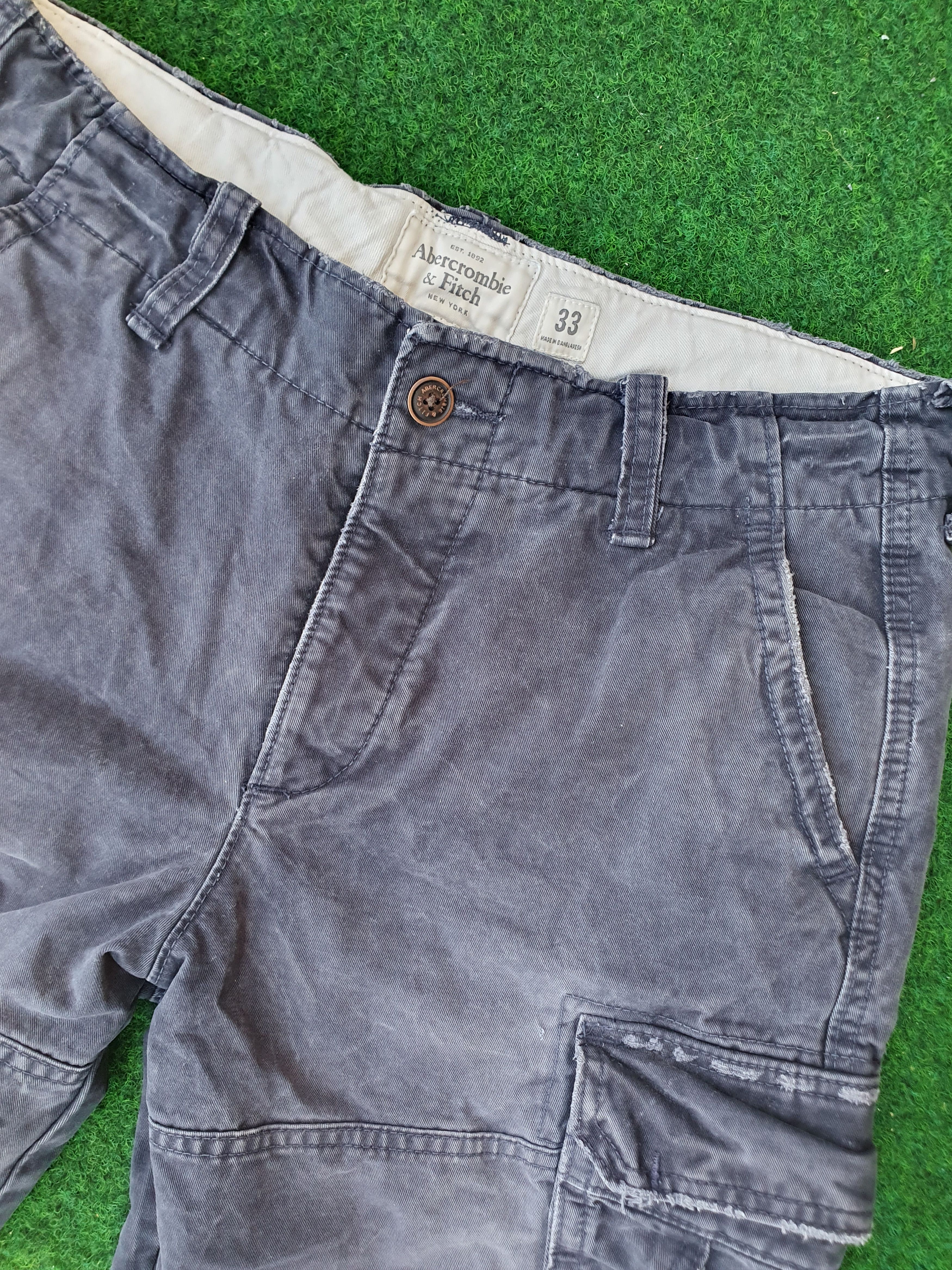 Abercrombie & Fitch Abercrombie & Fitch Heavy Cargo Shorts Size 33 Size US 32 / EU 48 - 6 Thumbnail