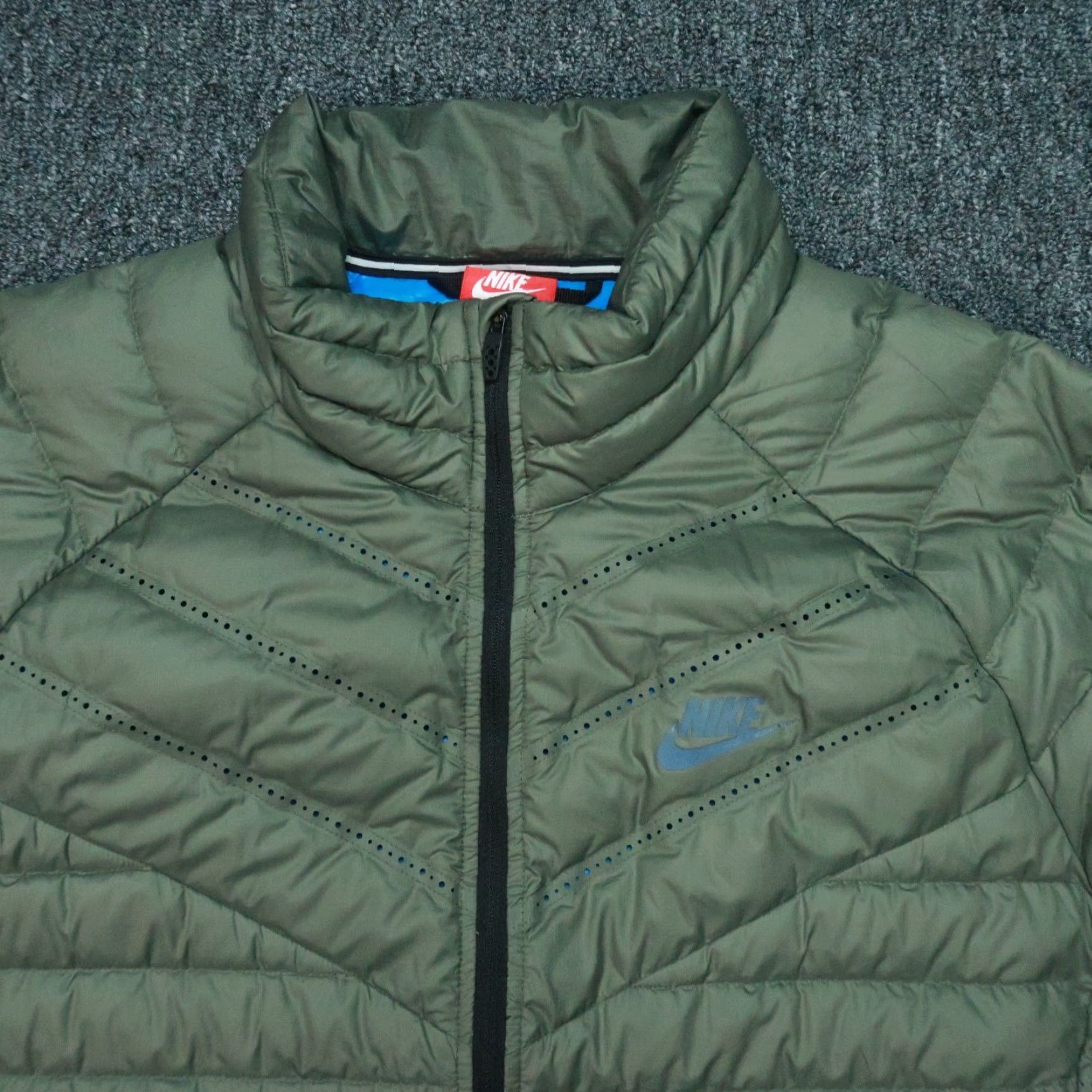 Nike Nike AeroLoft Jacket Men Medium Green 800 Down Insulated Full Zip Pockets Summit Size US M / EU 48-50 / 2 - 2 Thumbnail
