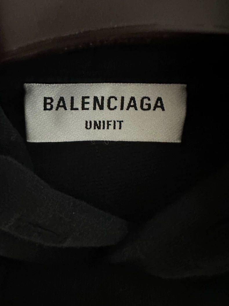 Balenciaga Balenciaga Scissors destroy sweaters Size US S / EU 44-46 / 1 - 4 Thumbnail