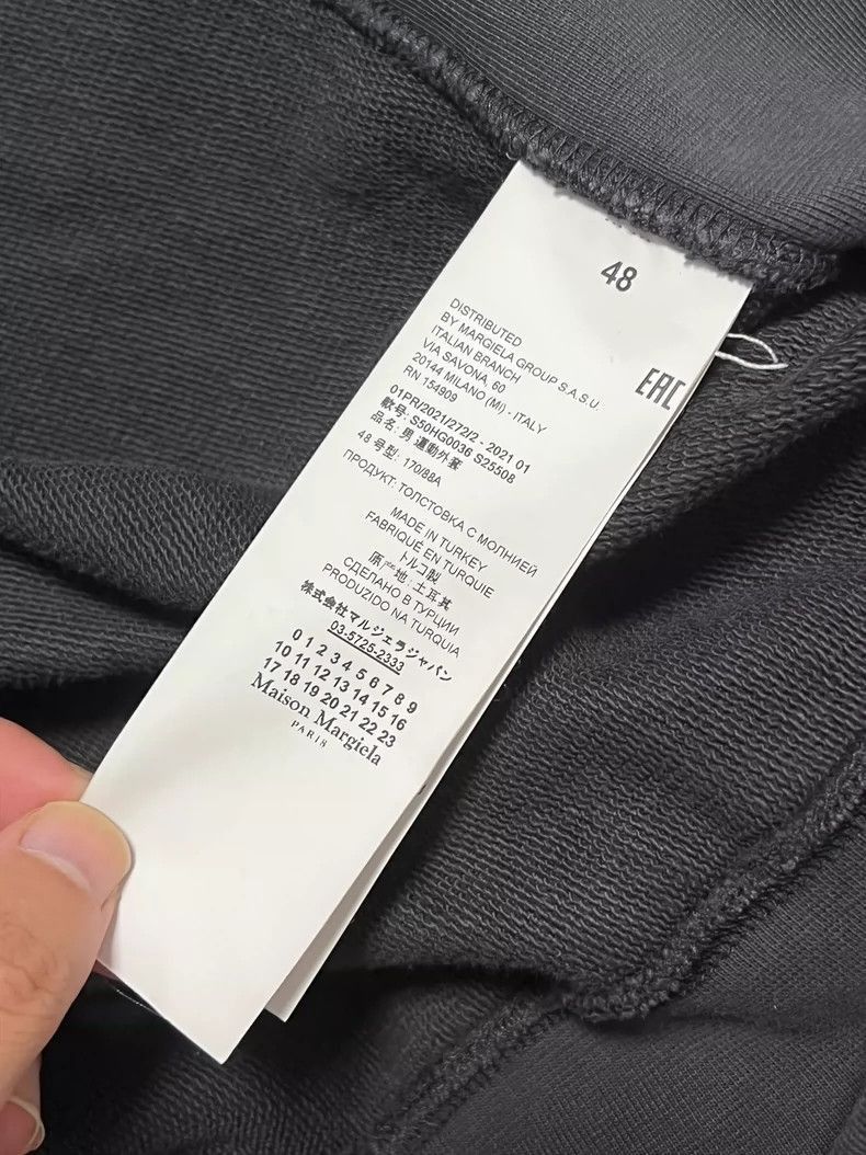 Maison Margiela Maison Margiela Stylish Maison Margiela Zipper Hoodie Swea Size US L / EU 52-54 / 3 - 2 Thumbnail