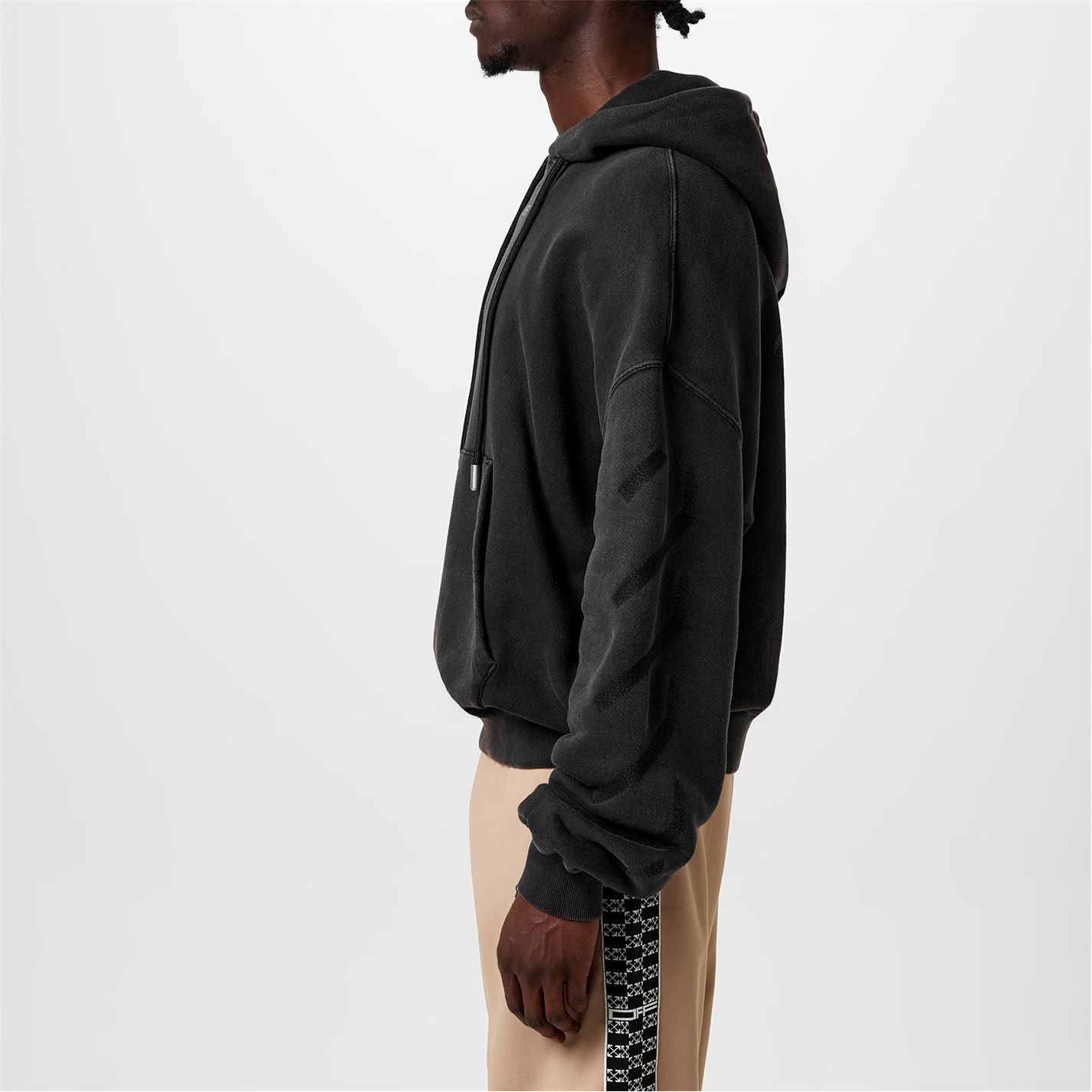 Off-White o1g2r1mq0226 Distressed Graphic Print Hoodie In Black Size US XS / EU 42 / 0 - 5 Thumbnail