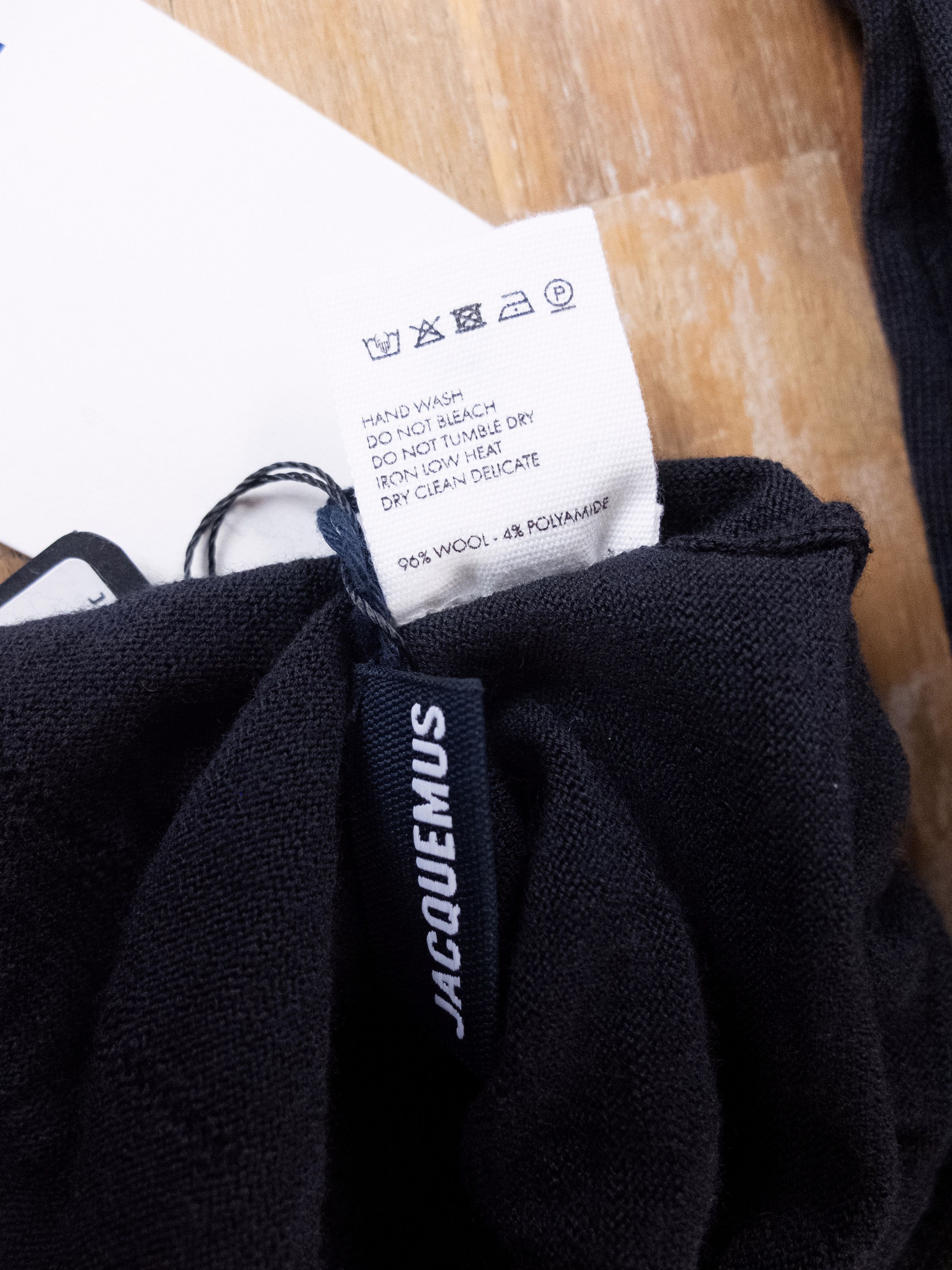 Jacquemus JACQUEMUS black v-neck wool crop bustier cardigan Medium 38 Size S / US 4 / IT 40 - 10 Thumbnail