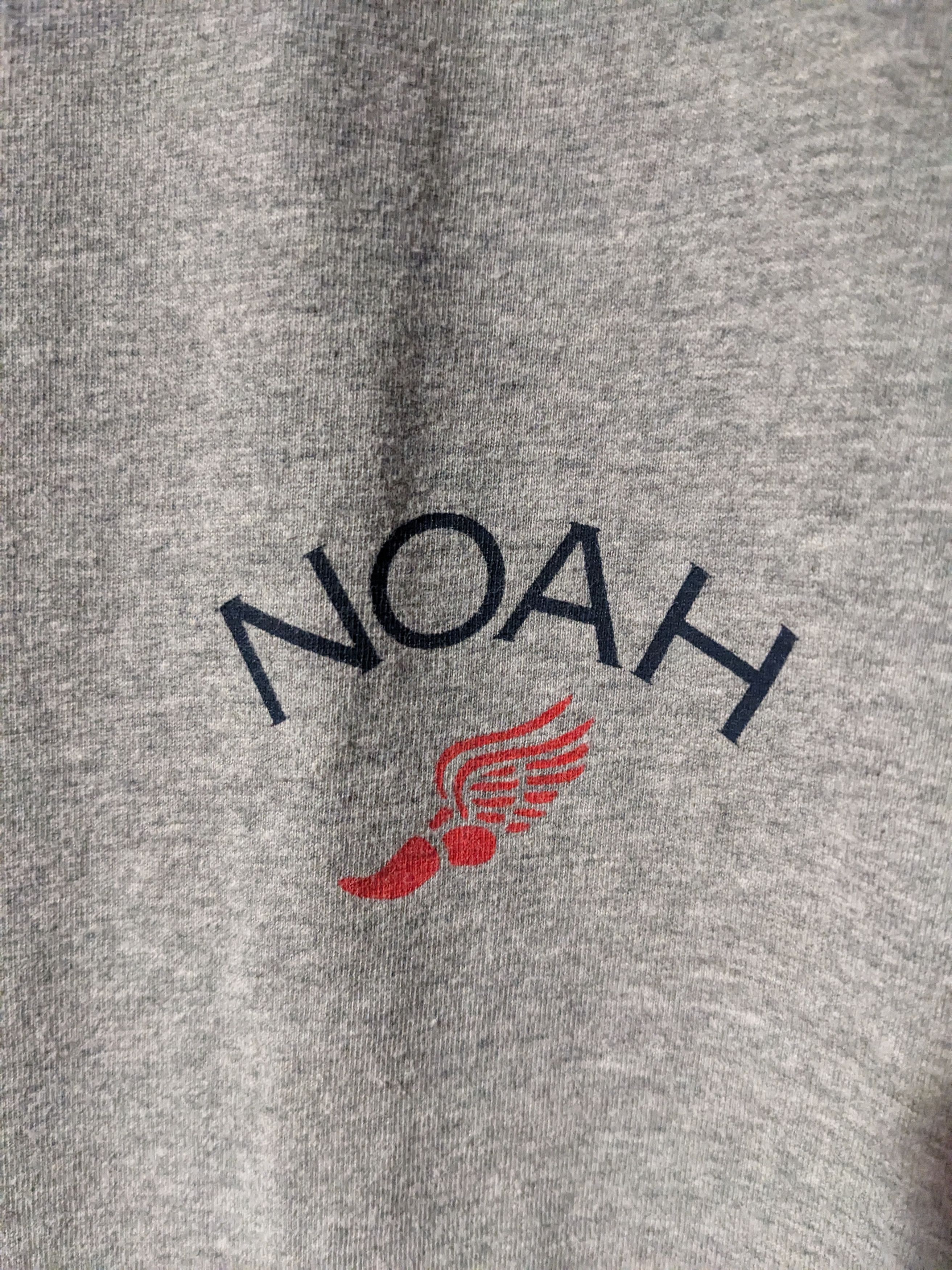 Designer × Noah Noah Logo Shoes Gray X-Large T-Shirt Size US XL / EU 56 / 4 - 2 Thumbnail