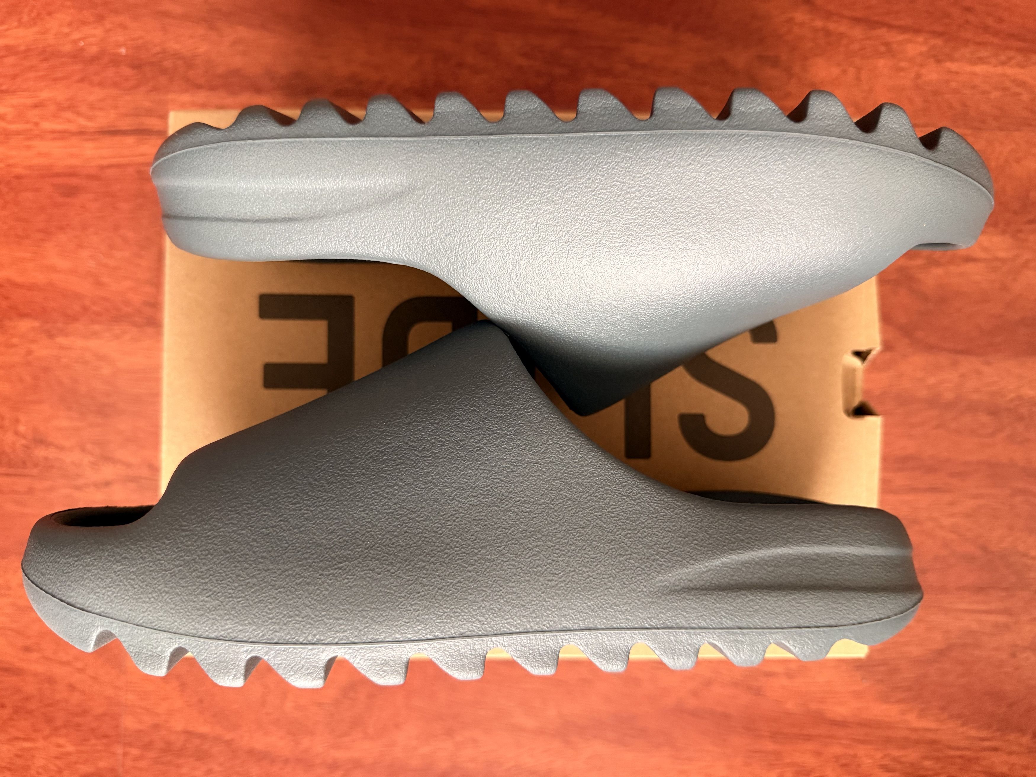 Yeezy ADIDAS YZY SLIDE SLTMRN/SLTMRN/SLTMRN Size US 10 / EU 43 - 3 Thumbnail