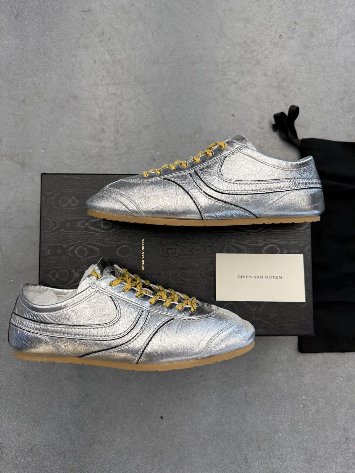 Dries Van Noten Dries Van Noten Marathon Silver Leather Sneakers Size US 7 / EU 40 - 2 Thumbnail