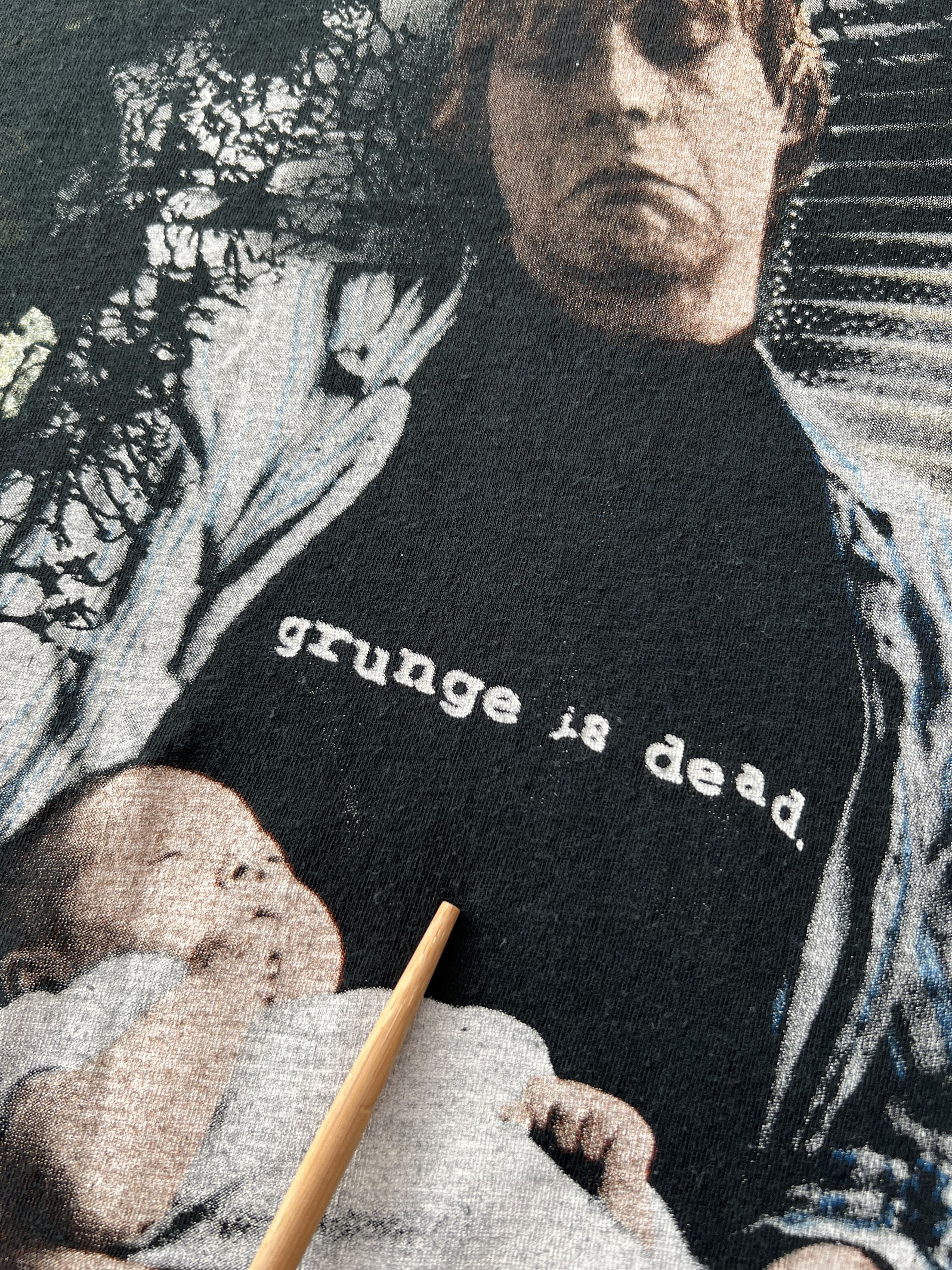Band Tees Vintage 90s Nirvana Kurt Cobain Grunge Is Dead Boot T-shirt Size US XL / EU 56 / 4 - 16 Thumbnail