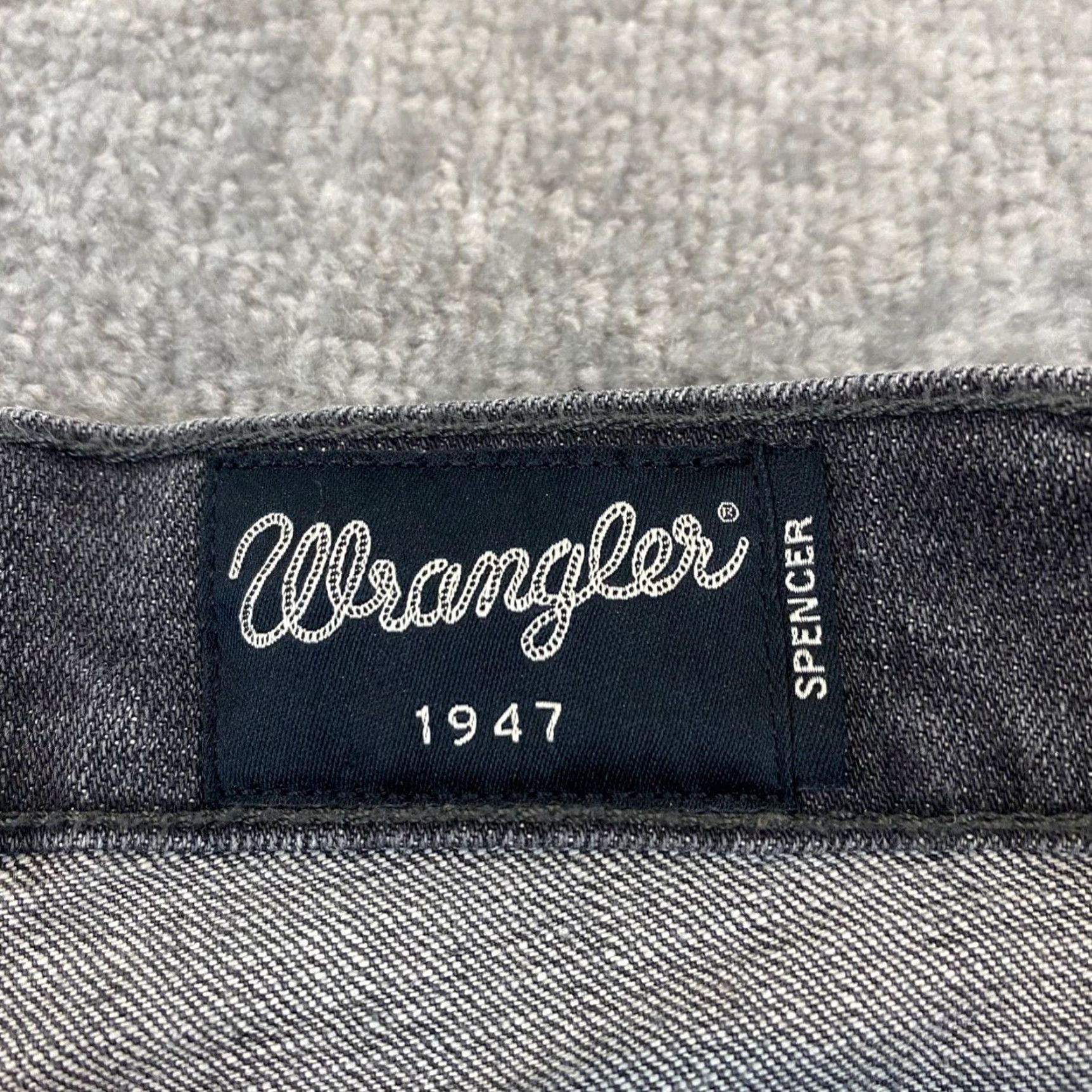 Wrangler WRANGLER Spencer Jeans Mens 36x34 Gray Washed Straight Denim Distressed Pocket 5-Pocket Western Belt Loops Regular Fit Pants Men Size US 36 / EU 52 - 6 Thumbnail