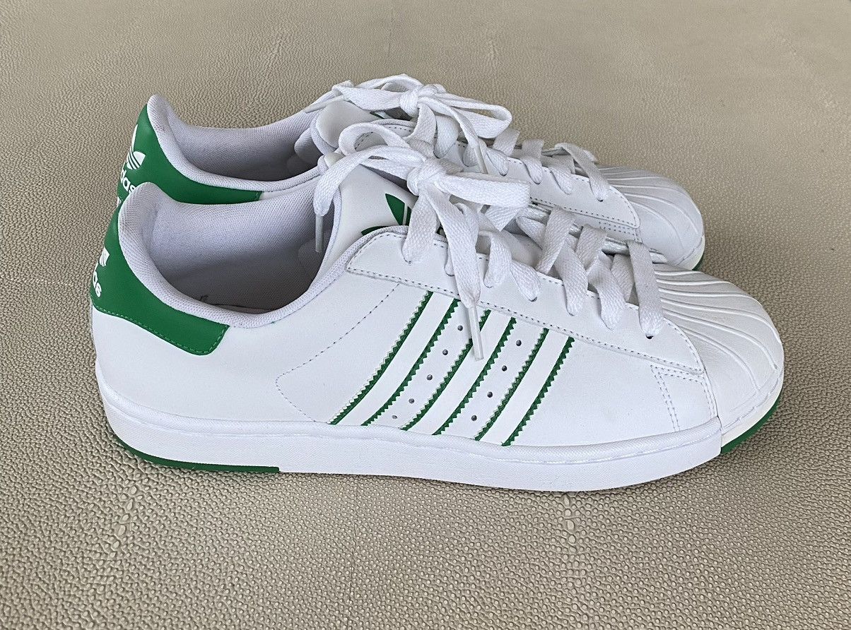 Adidas Adidas Superstar Lite Size US 10 / EU 43 - 1 Thumbnail
