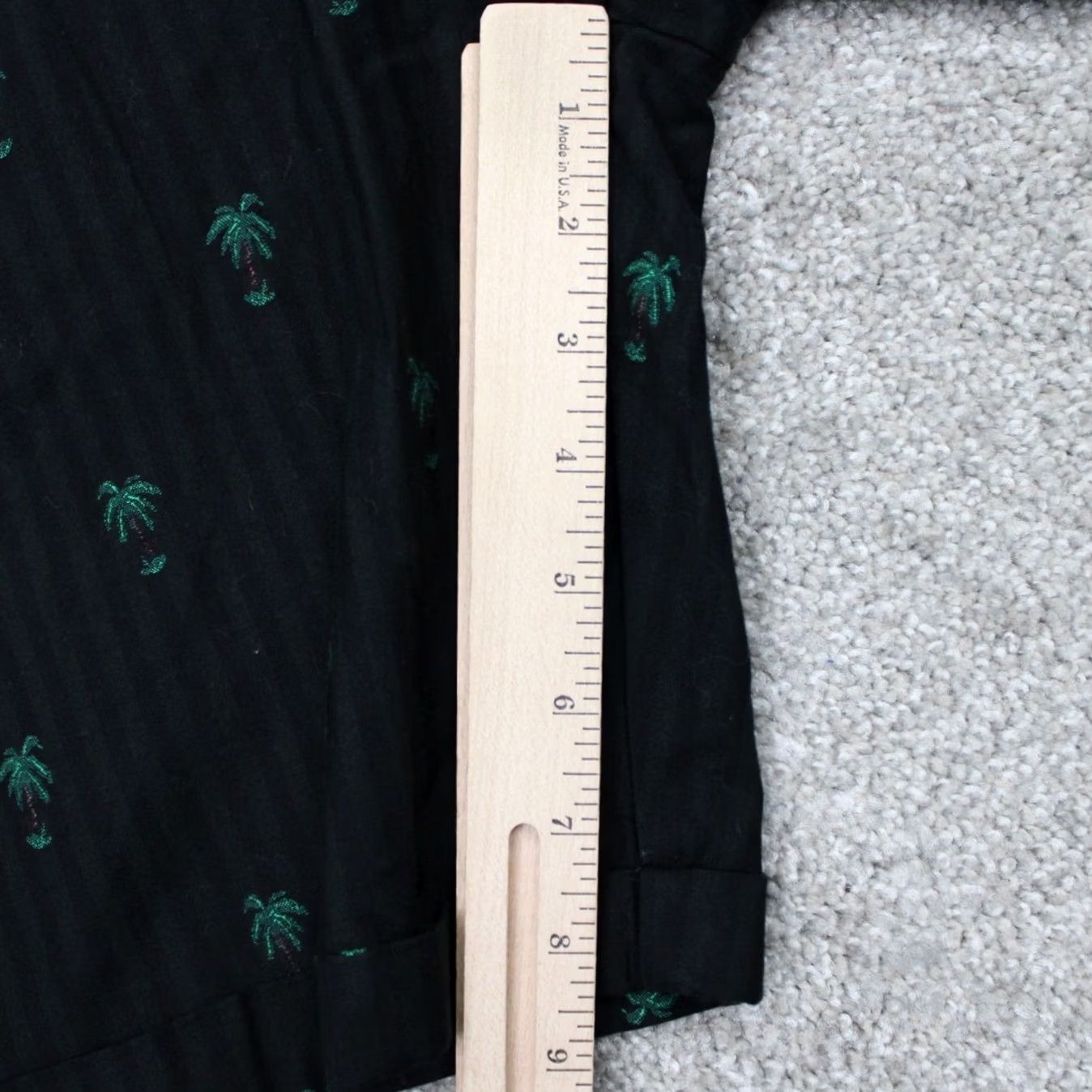 Scotch & Soda Scotch & Soda Chino Shorts Mens 36 Black/Green Island Getaway 9" inseam Size US 36 / EU 52 - 4 Thumbnail