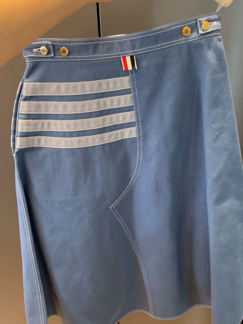 Thom Browne Thom Browne Half skirt, school style Size 25" / US 0 / IT 36 - 3 Thumbnail
