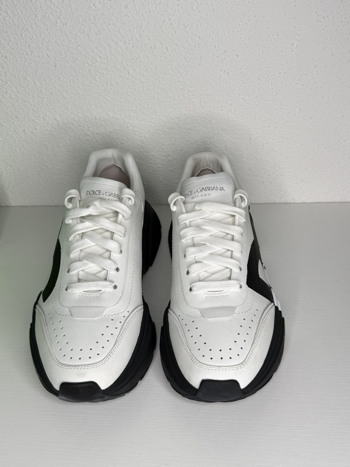 Dolce & Gabbana Dolce & Gabbana Sneakers Mismatched Size Pair Size US 9 / EU 42 - 2 Thumbnail