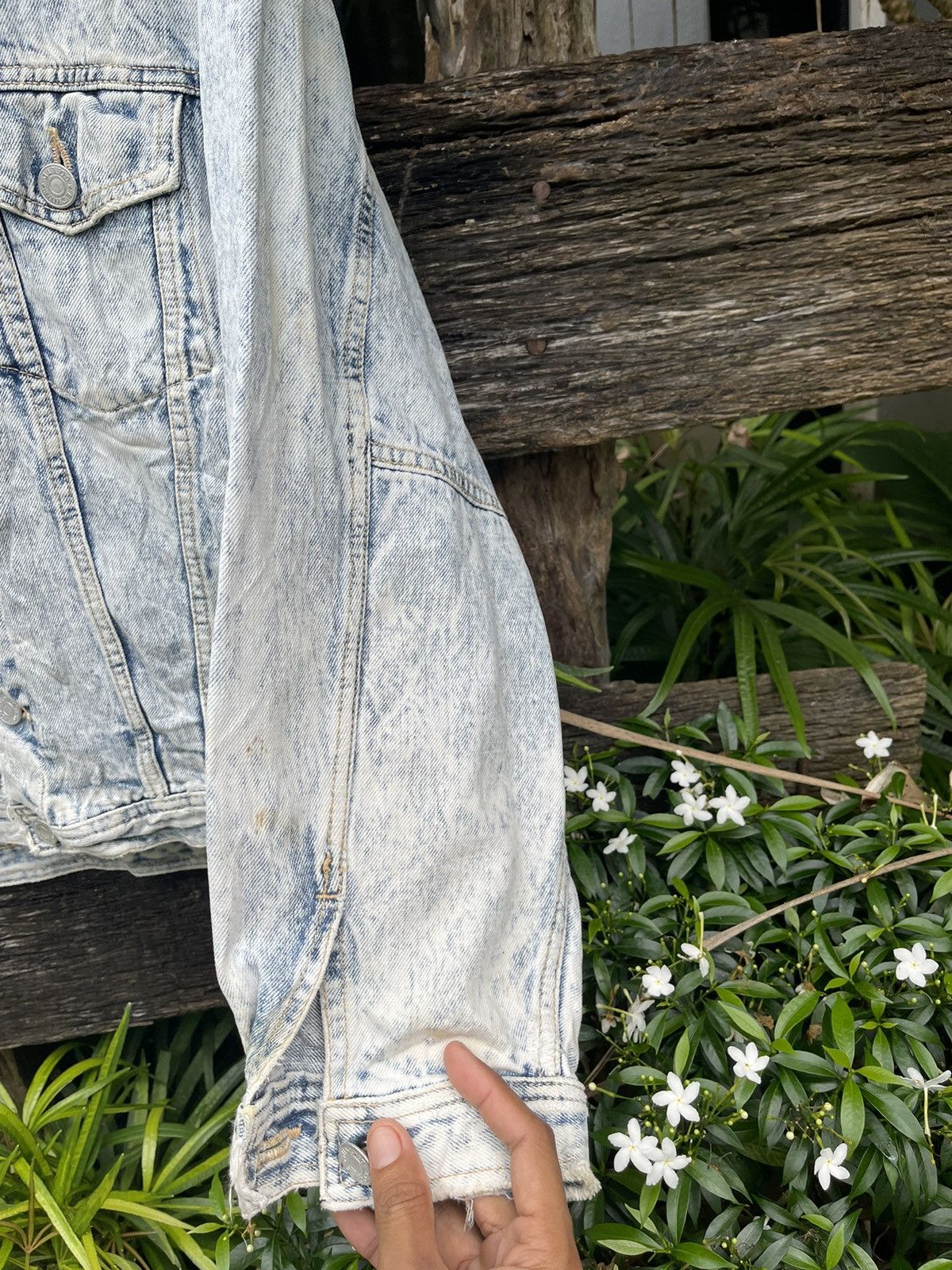 Edwin Vintage Edwin Acid Wash Denim Jacket Made in Japan (Size L) Size US L / EU 52-54 / 3 - 6 Thumbnail