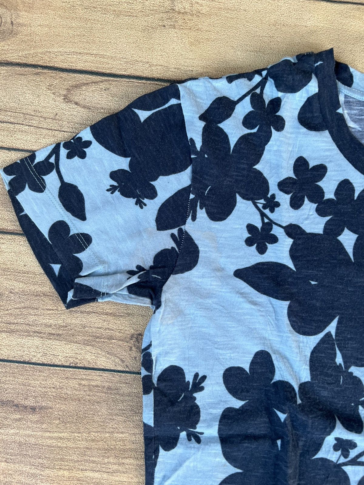 Emporio Armani Emporio armani floral tees Size M / US 6-8 / IT 42-44 - 3 Thumbnail