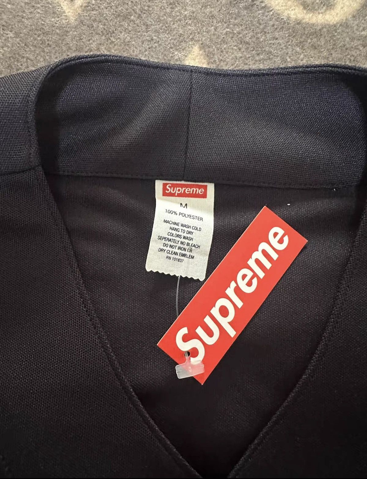 Supreme supreme snakeskin snake script logo baseball jersey shirt Size US M / EU 48-50 / 2 - 3 Thumbnail