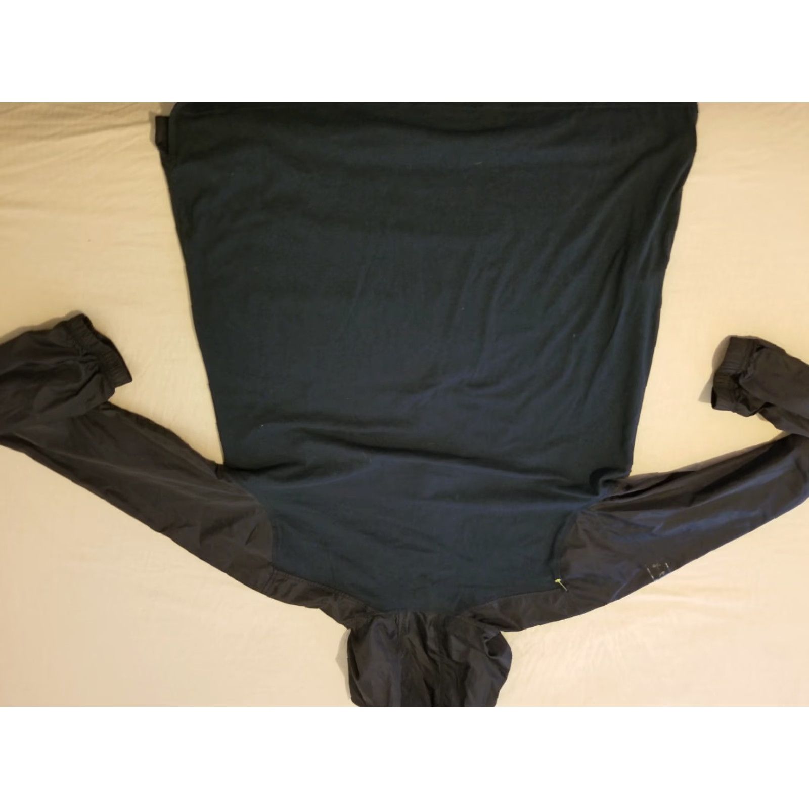Under Armour VINTAGE? Under Armour Hoodie Shirt? Size US XL / EU 56 / 4 - 6 Thumbnail