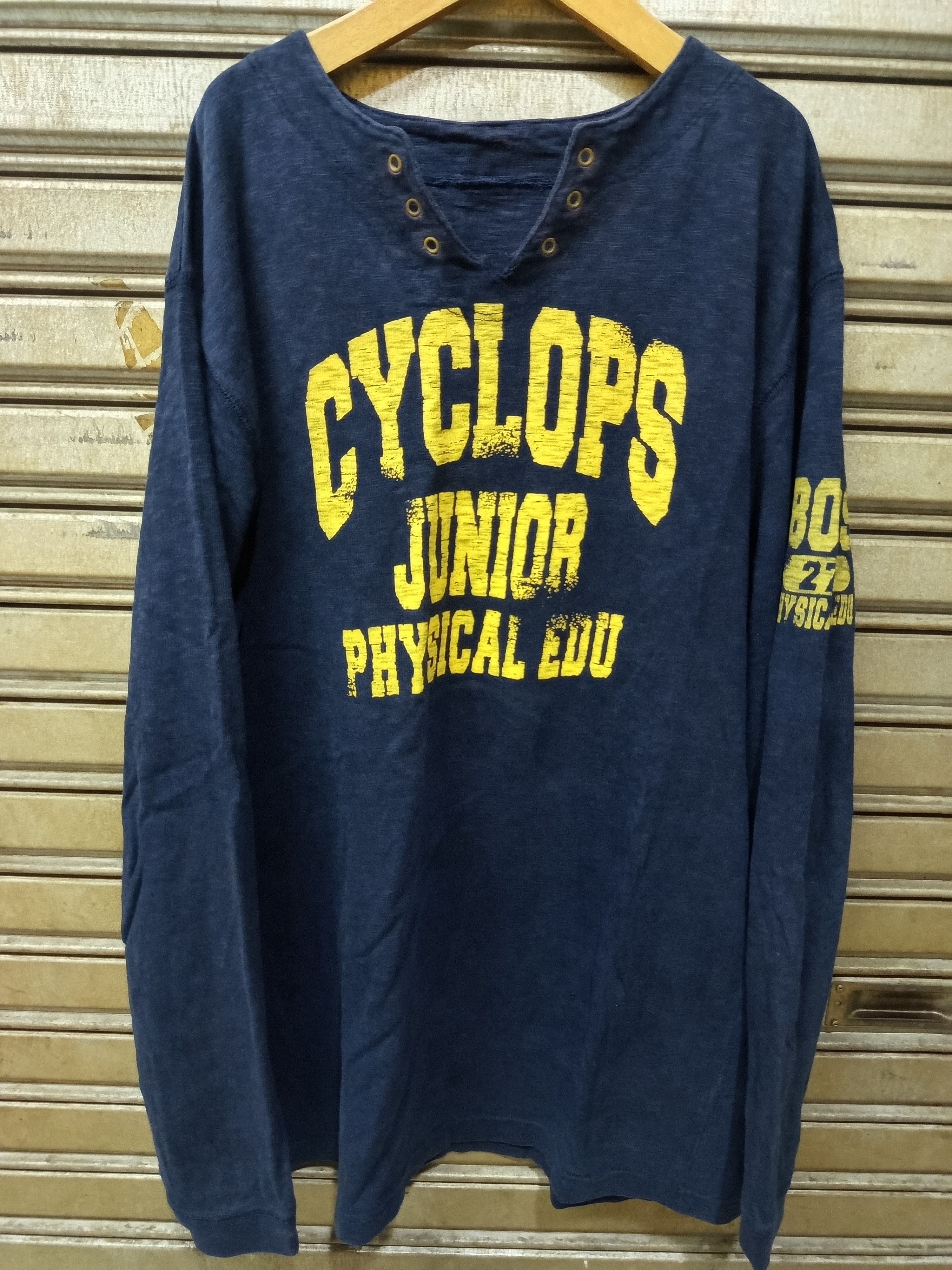 Vintage 1970s Lace Up School Gym Shirt Size US L / EU 52-54 / 3 - 1 Thumbnail