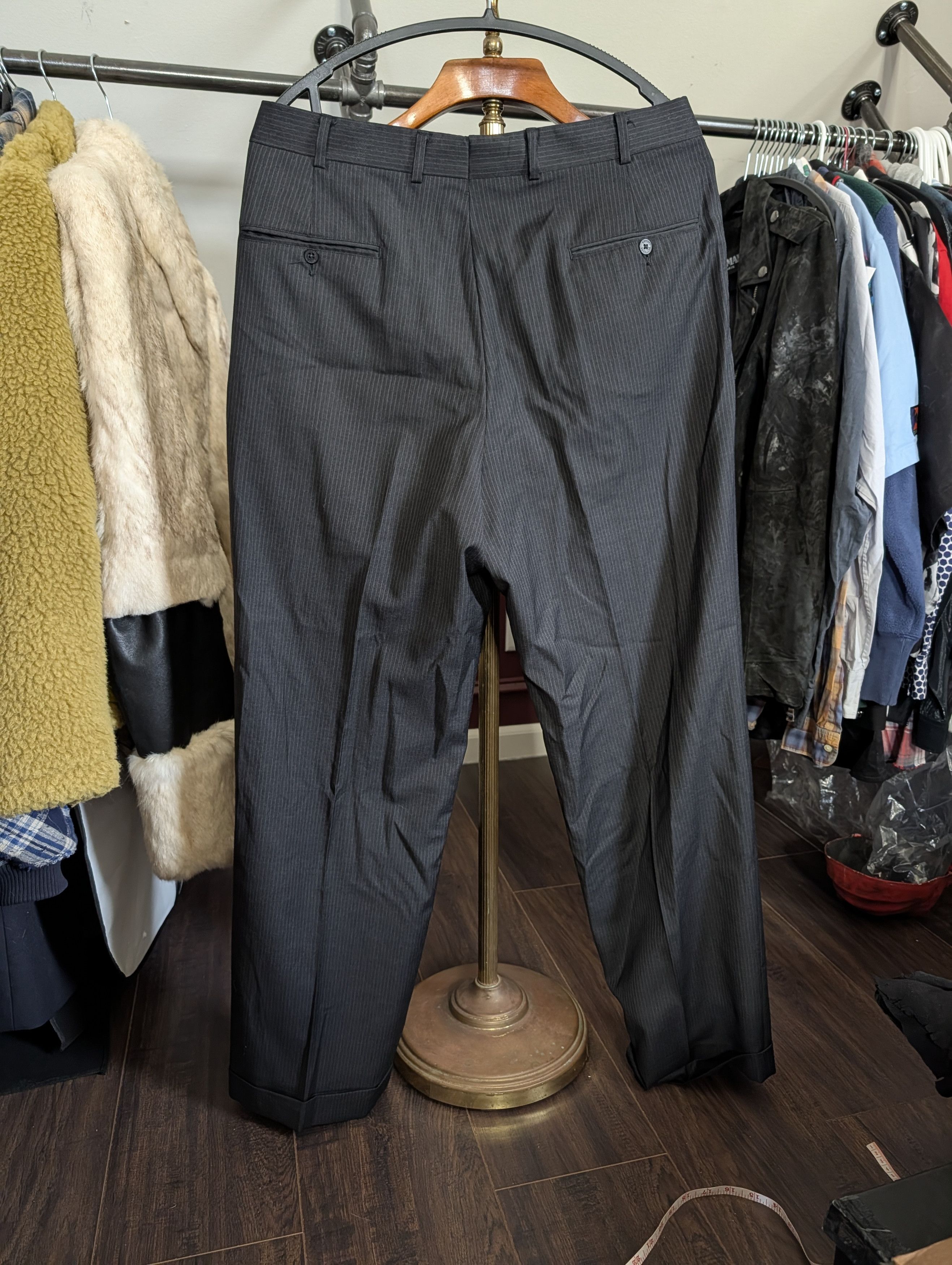 Brooks Brothers Vintage pure Woolmark New Wool pinstriped cuffed trousers Size US 32 / EU 48 - 6 Thumbnail