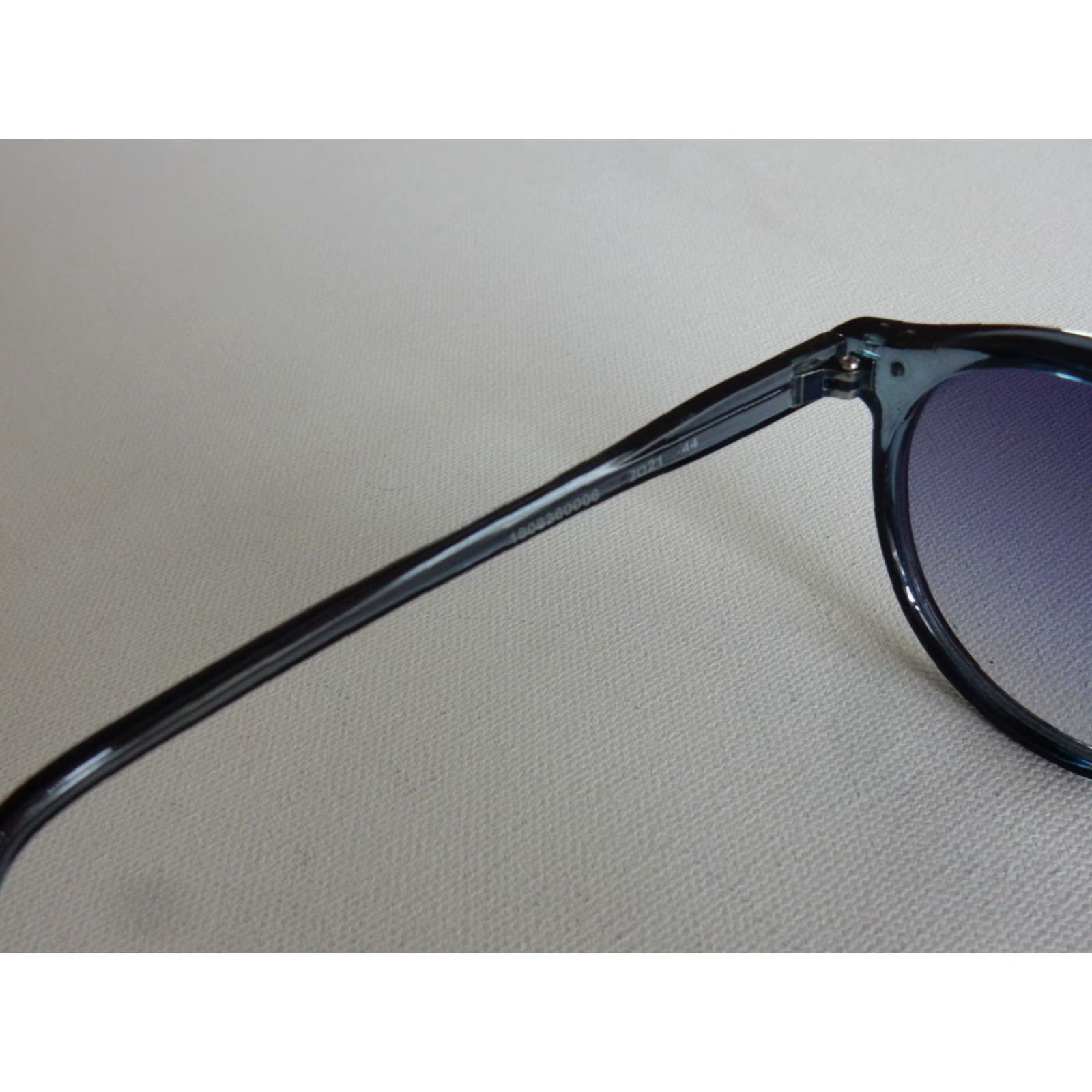 Coach Coach Women's Sunglasses Black Vintage 1980s UV Protection Fashion Accessories Size ONE SIZE - 4 Thumbnail