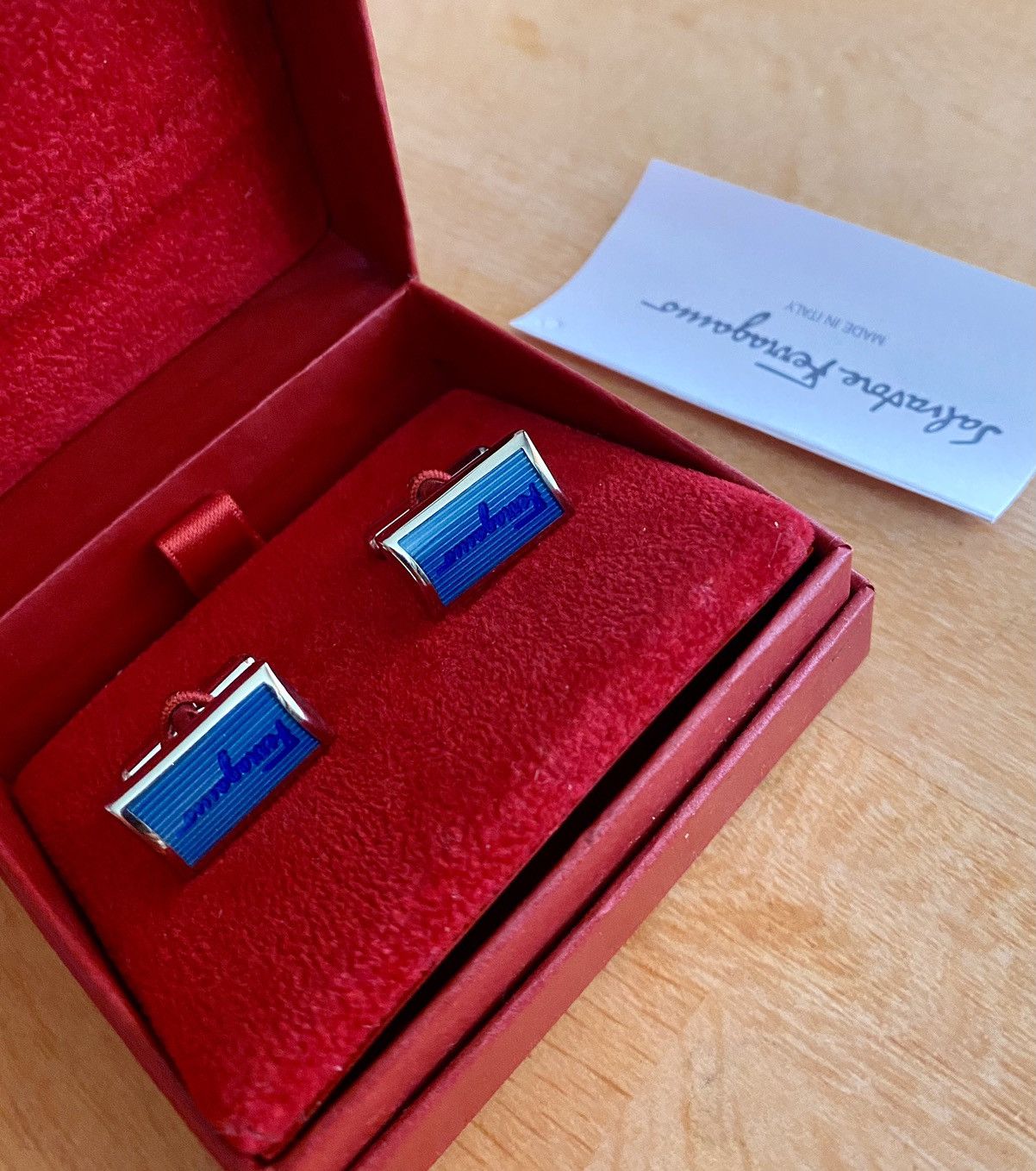 Salvatore Ferragamo Ferragamo bleu /silver pearl faced logo cuff links nwt Size ONE SIZE - 2 Thumbnail