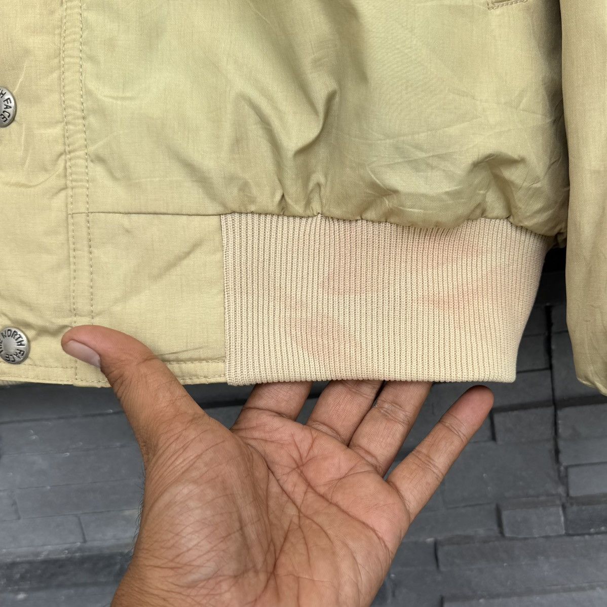 The North Face Vintage The North Face GoreTex Jacket Talon Zip Beige Bomber Size US M / EU 48-50 / 2 - 19 Thumbnail