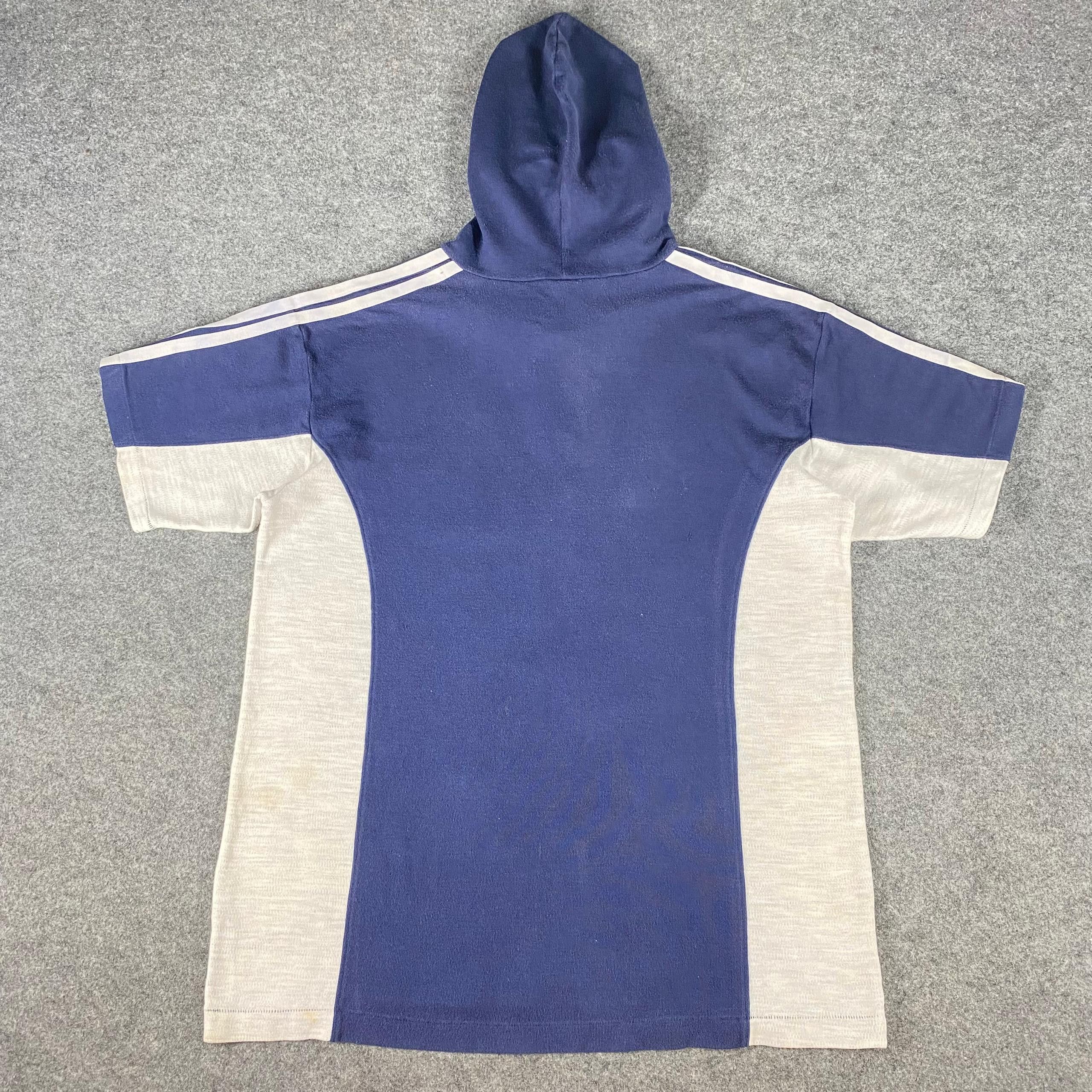 Adidas Vintage 90s Adidas Big Logo Hoodies Size US L / EU 52-54 / 3 - 13 Thumbnail