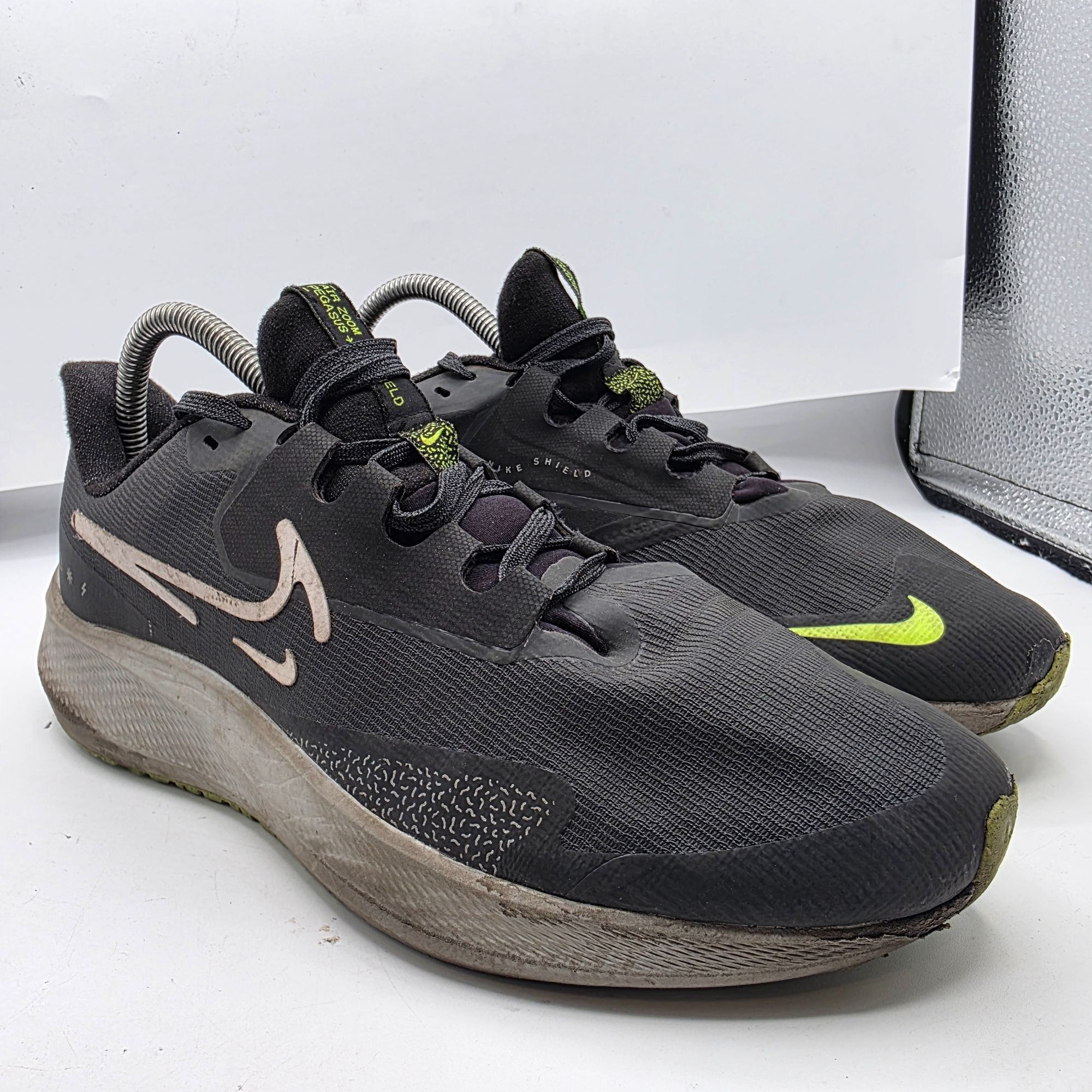 Nike Nike Air Zoom Pegasus 39 Shield Mens Size 7.5 Black Dark Smo Size US 7.5 / EU 40-41 - 1 Thumbnail