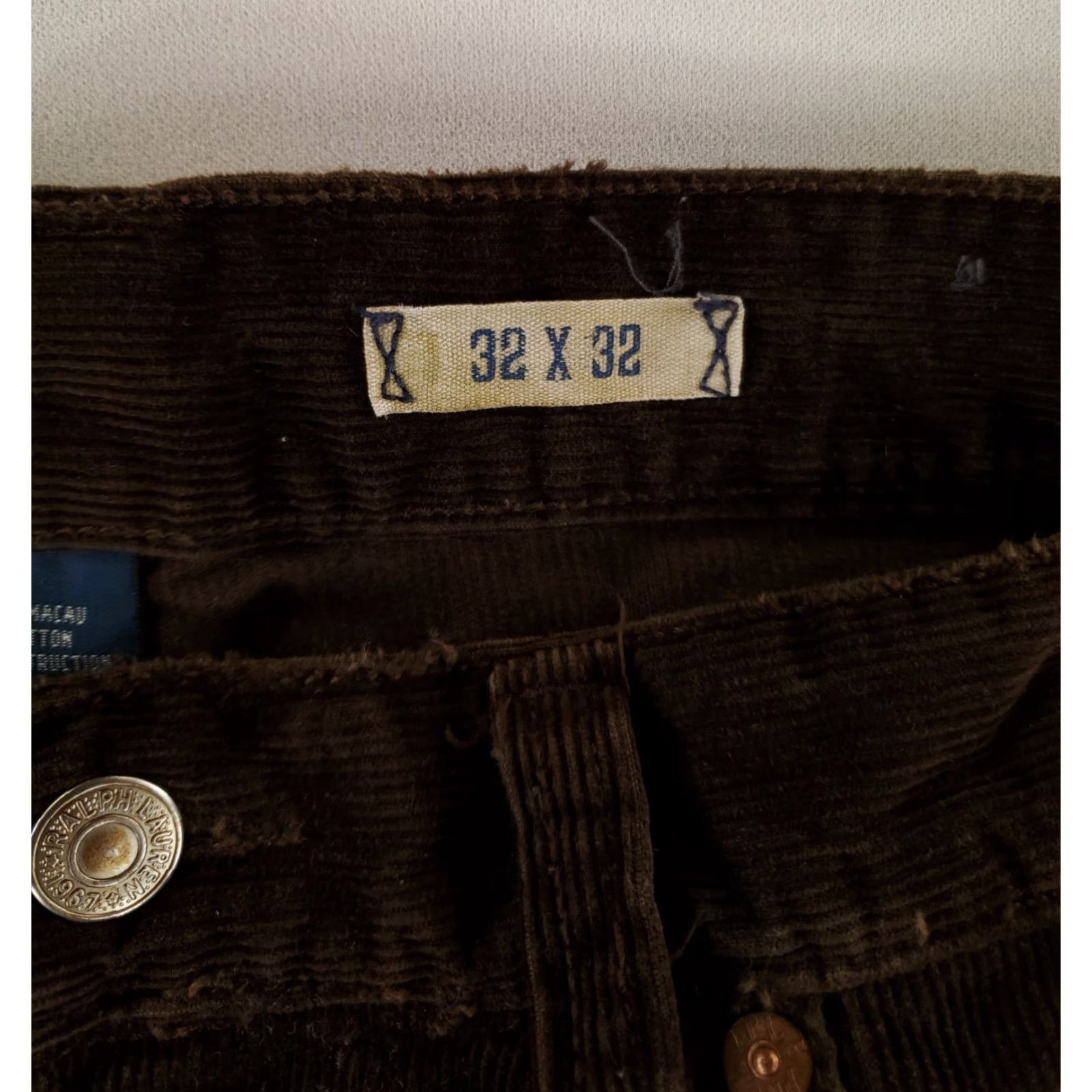 Polo Ralph Lauren Polo Ralph Lauren Pants Pinwale Corduroy Brown Mens 34 Inseam 33 Chino Corduroy Brown 34x33 Actual Mens Size US S / EU 44-46 / 1 - 6 Thumbnail