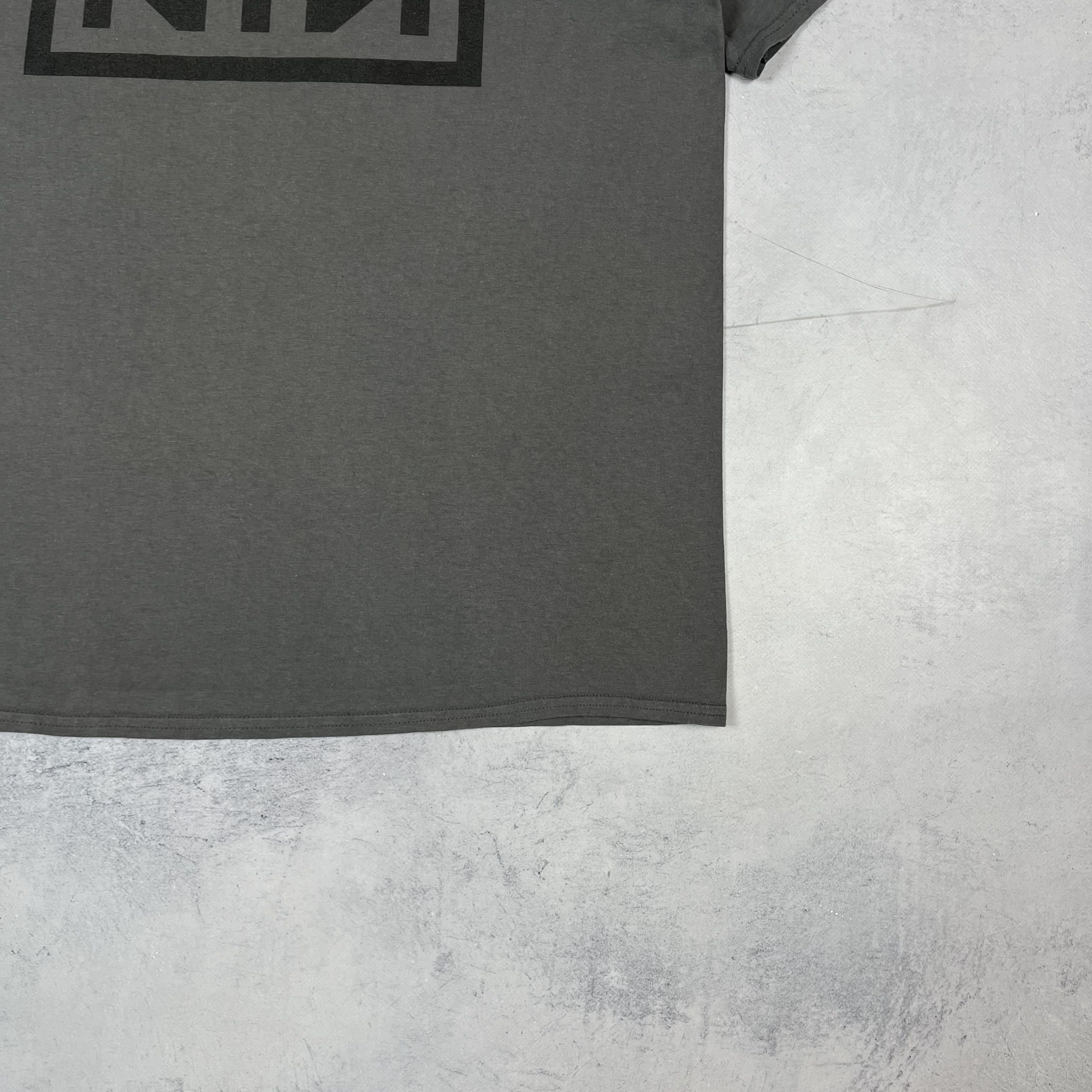 Band Tees Vintage Nine Inch Nails NIN Rock Band T Shirt 00’s Size US M / EU 48-50 / 2 - 5 Thumbnail