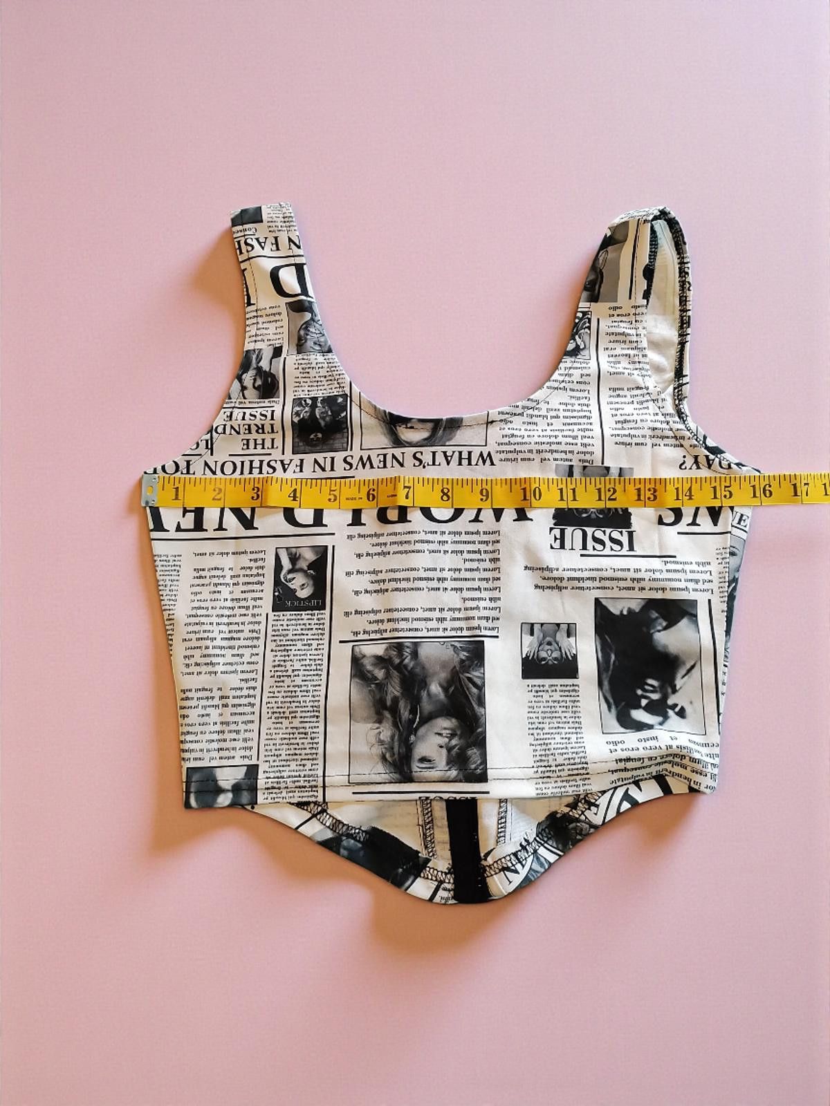 Other Touch Me Women's Newspaper Print Crop Top Size Small Size S / US 4 / IT 40 - 8 Thumbnail