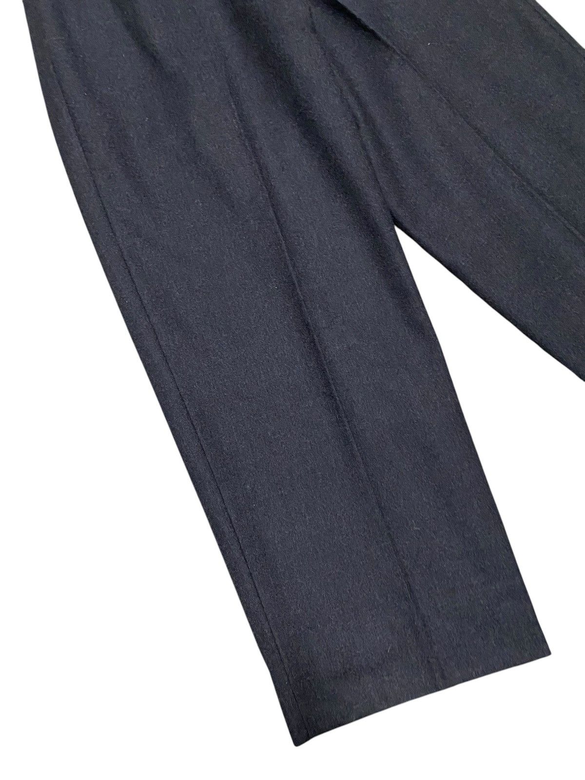 Chanel Vintage Chanel 17029160 Pantalon Laine Pant Size 27" / US 4 / IT 40 - 7 Thumbnail