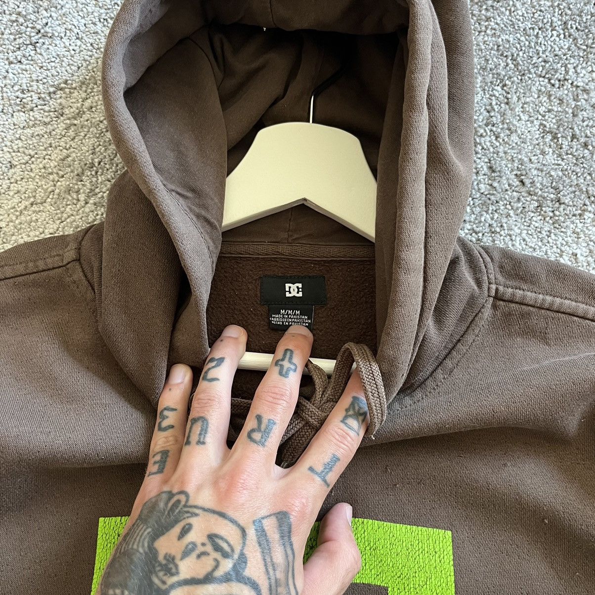 Vintage Vintage DC Brown Hoodie Size US M / EU 48-50 / 2 - 5 Thumbnail