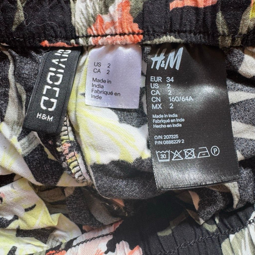 H&M H&M Divided Floral Pull-On Pants – US 2 Size 26" / US 2 / IT 38 - 3 Thumbnail
