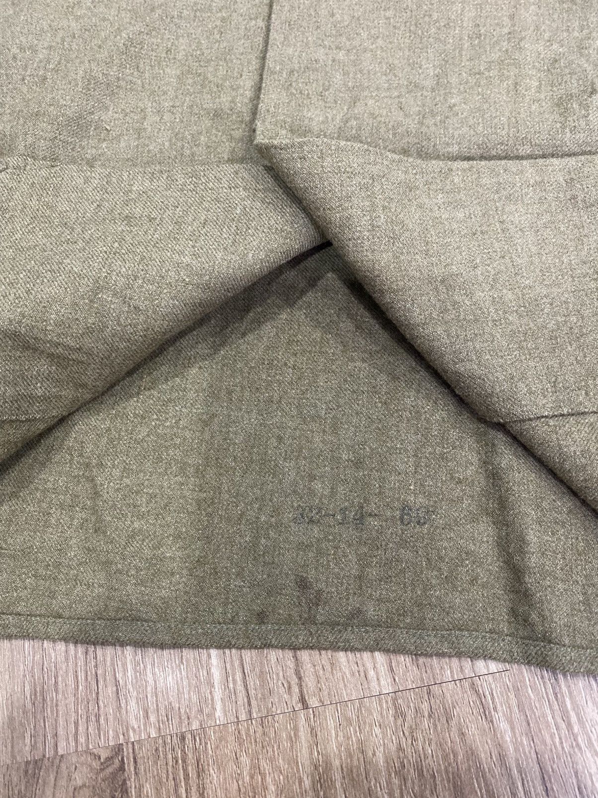 Vintage WWII US ARMY M1937 M37 EM NCO WOOL COMBAT FIELD SHIRT LARGE Size US L / EU 52-54 / 3 - 10 Thumbnail