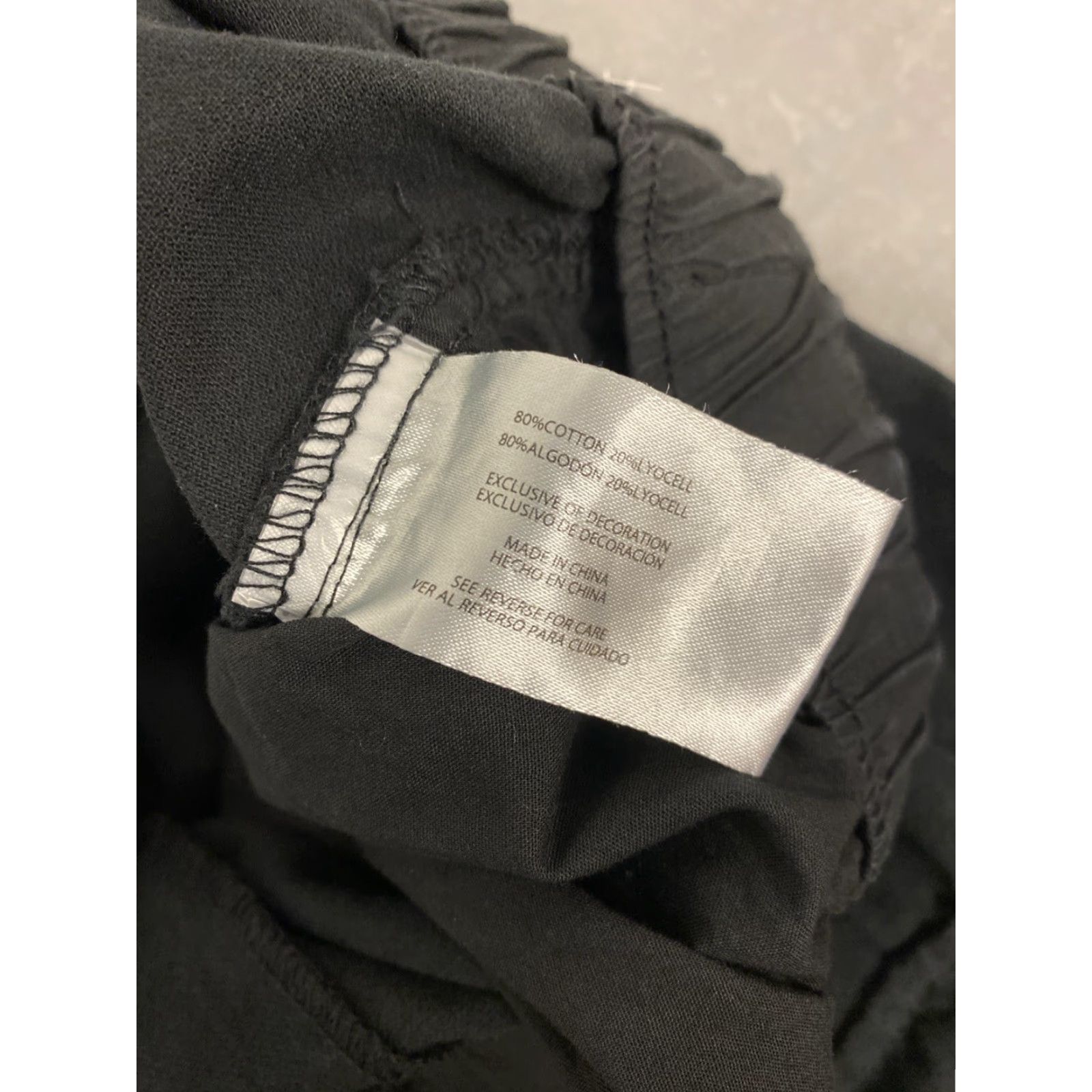 Gap Gap Pants Women Size M Black Cargo Elastic Waist / 129-37 Size 32" / US 10 / IT 46 - 7 Thumbnail