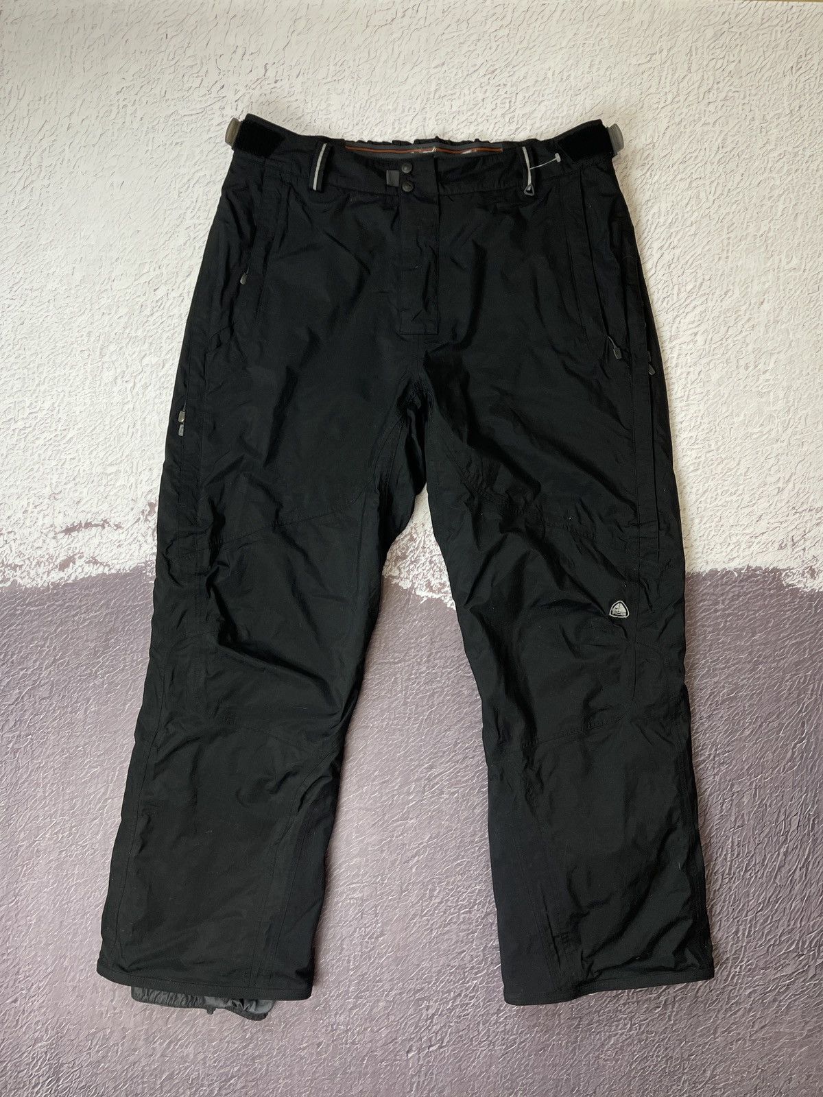 Nike ACG Nike ACG vintage y2k black outdoor snow pants ski Size US 38 / EU 54 - 2 Thumbnail