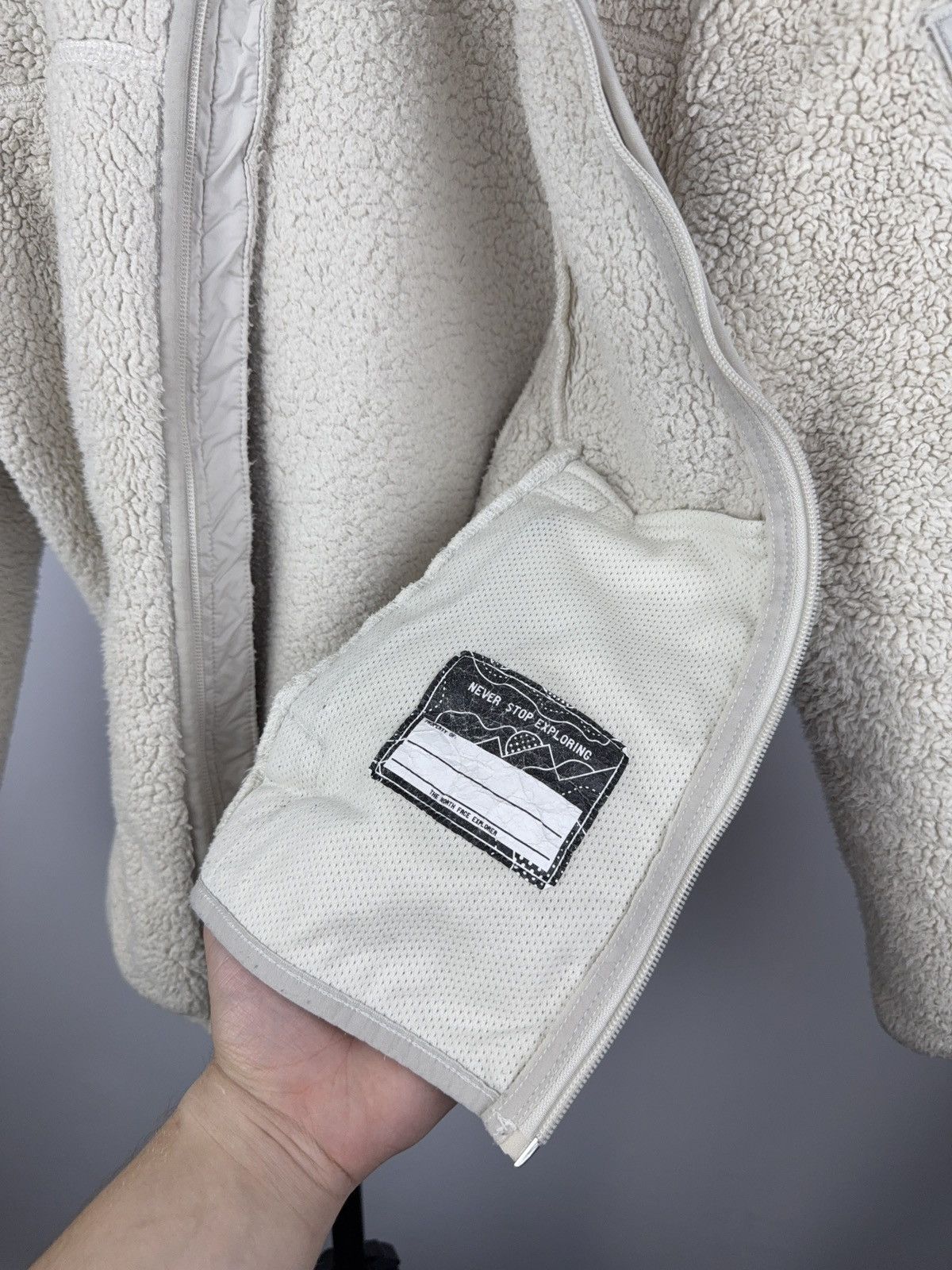 The North Face Outdoor 00s The North Face Sherpa Fleece Zip Cream Jacket Size XS / US 0-2 / IT 36-38 - 5 Thumbnail