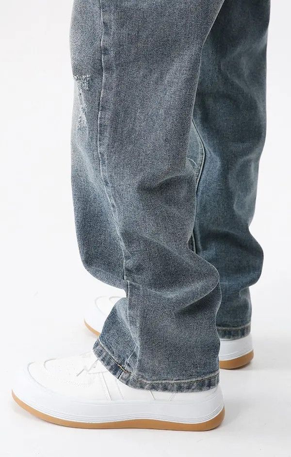 Japanese Brand Komuro x Miho Straight-leg loose-fitting distressed jeans Size US 32 / EU 48 - 5 Thumbnail