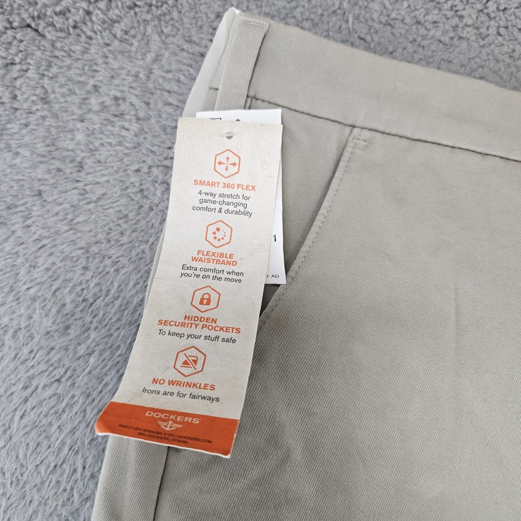 Dockers Dockers Workday Khaki Pants Mens 46x32 Big & Tall Classic Fit Smart 360 Flex Size US 30 / EU 46 - 4 Thumbnail