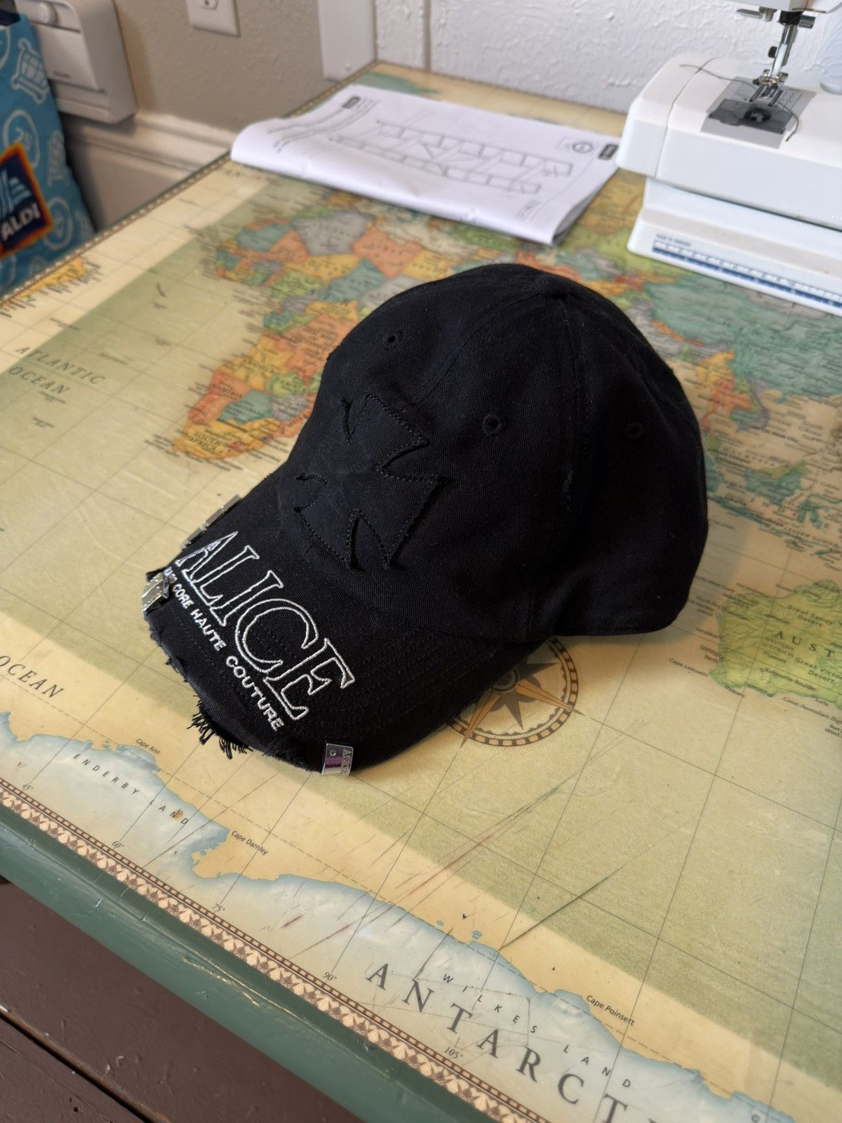 Alice Hollywood ATELIER LOGO CAP 2.0 (BLACK) Size ONE SIZE - 6 Thumbnail