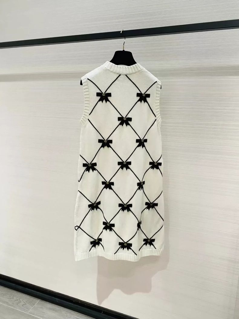 Gucci GucciSilk bow embroidered logo knitted dress 2503-Nextarrow Size S / US 4 / IT 40 - 3 Thumbnail