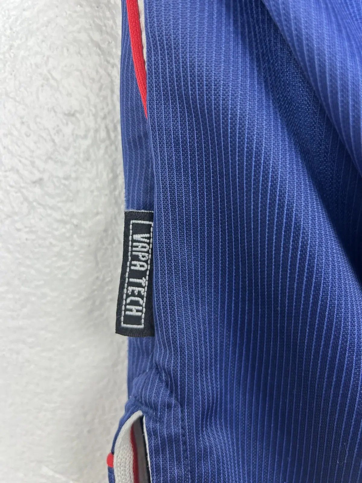 Umbro 90s Vintage Ajax Amsterdam 1999/00 Away Kit Soccer Jersey Size US S / EU 44-46 / 1 - 10 Thumbnail