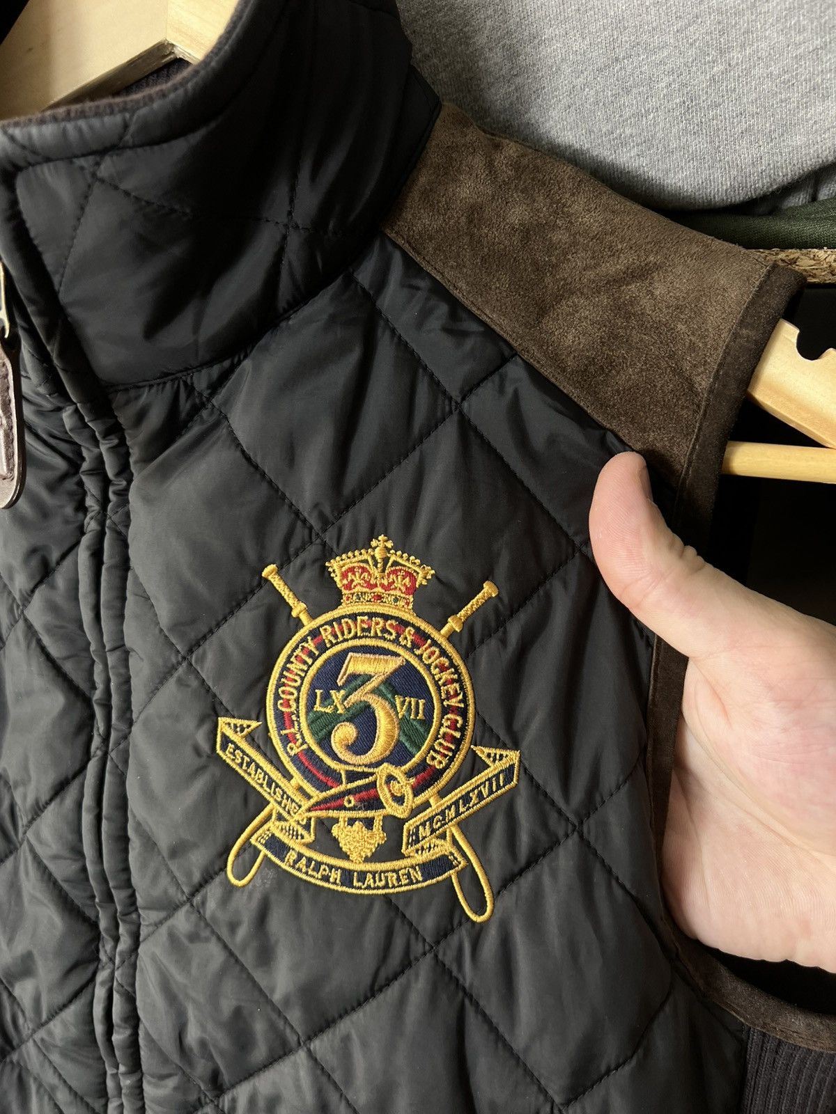 Polo Ralph Lauren Ralph Lauren Sport Quilted Vest Women Black Suede Trim Logo Size M / US 6-8 / IT 42-44 - 4 Thumbnail
