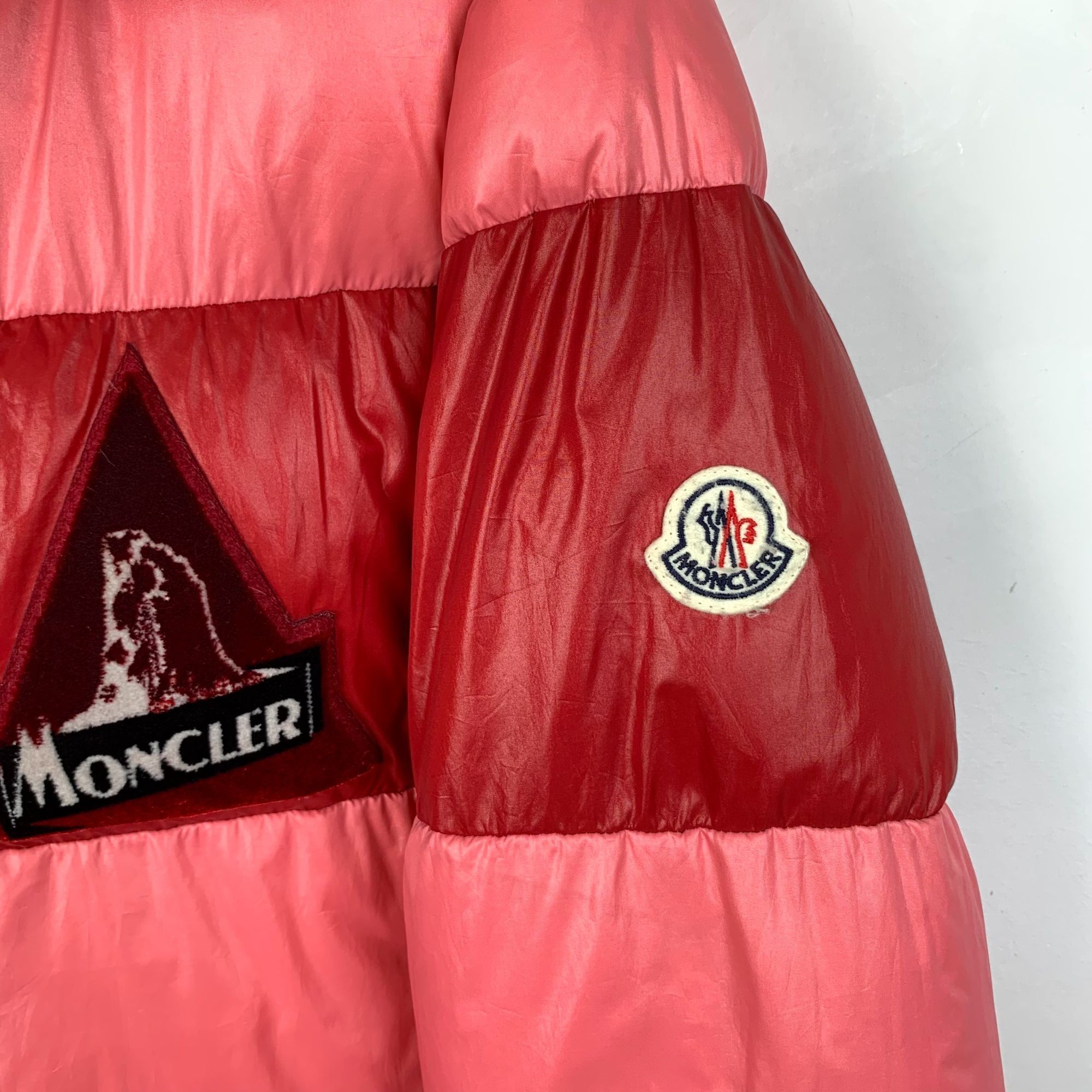 Moncler Moncler Gary Series Pink Logo Patch Hooded Down Jacket (Size Size S / US 4 / IT 40 - 7 Thumbnail