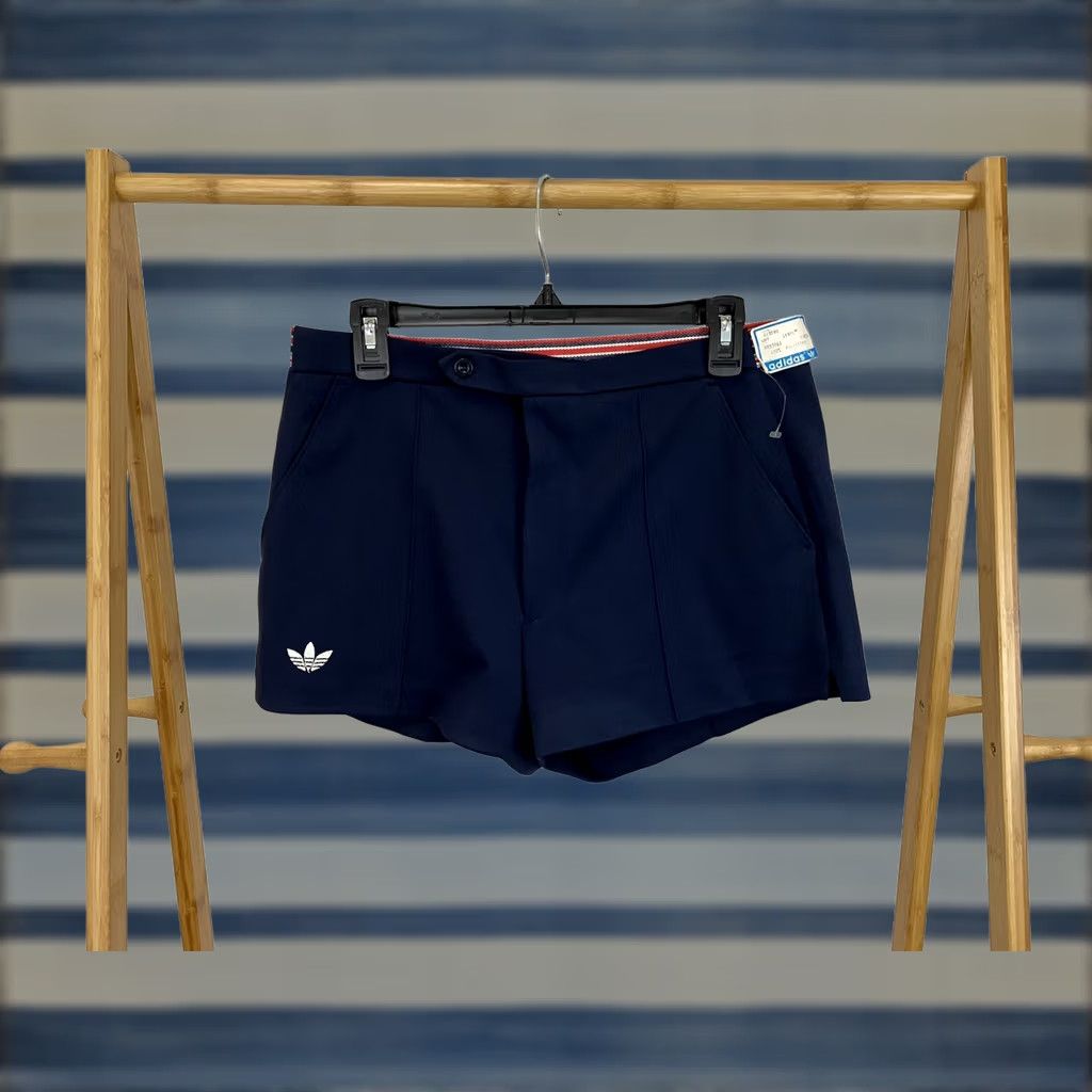 Adidas VTG Adidas Ivan Lendl Tennis Deadstock Trefoil Shorts Navy 34 Men Reg Waist 34 NWT Casual Athletic 90s Mens Size US 34 / EU 50 - 1 Thumbnail