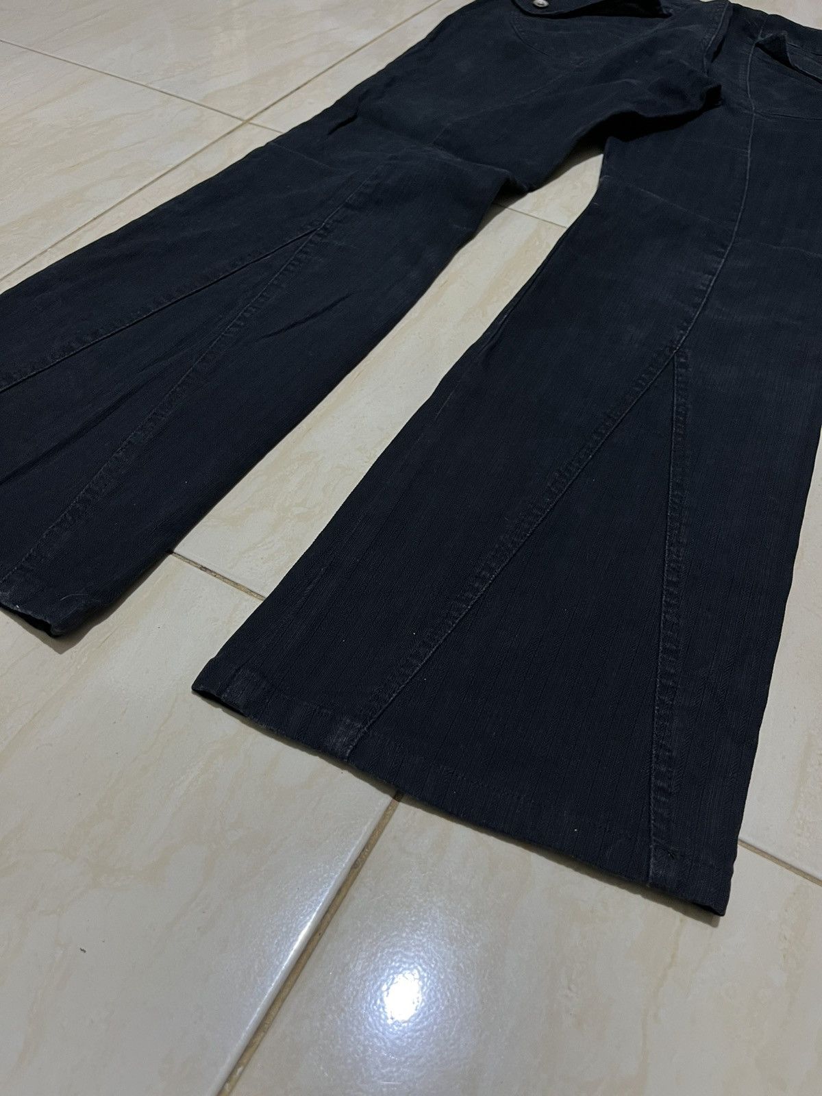 Japanese Brand Semanticdesign black washed Flare Pant Size US 32 / EU 48 - 7 Thumbnail