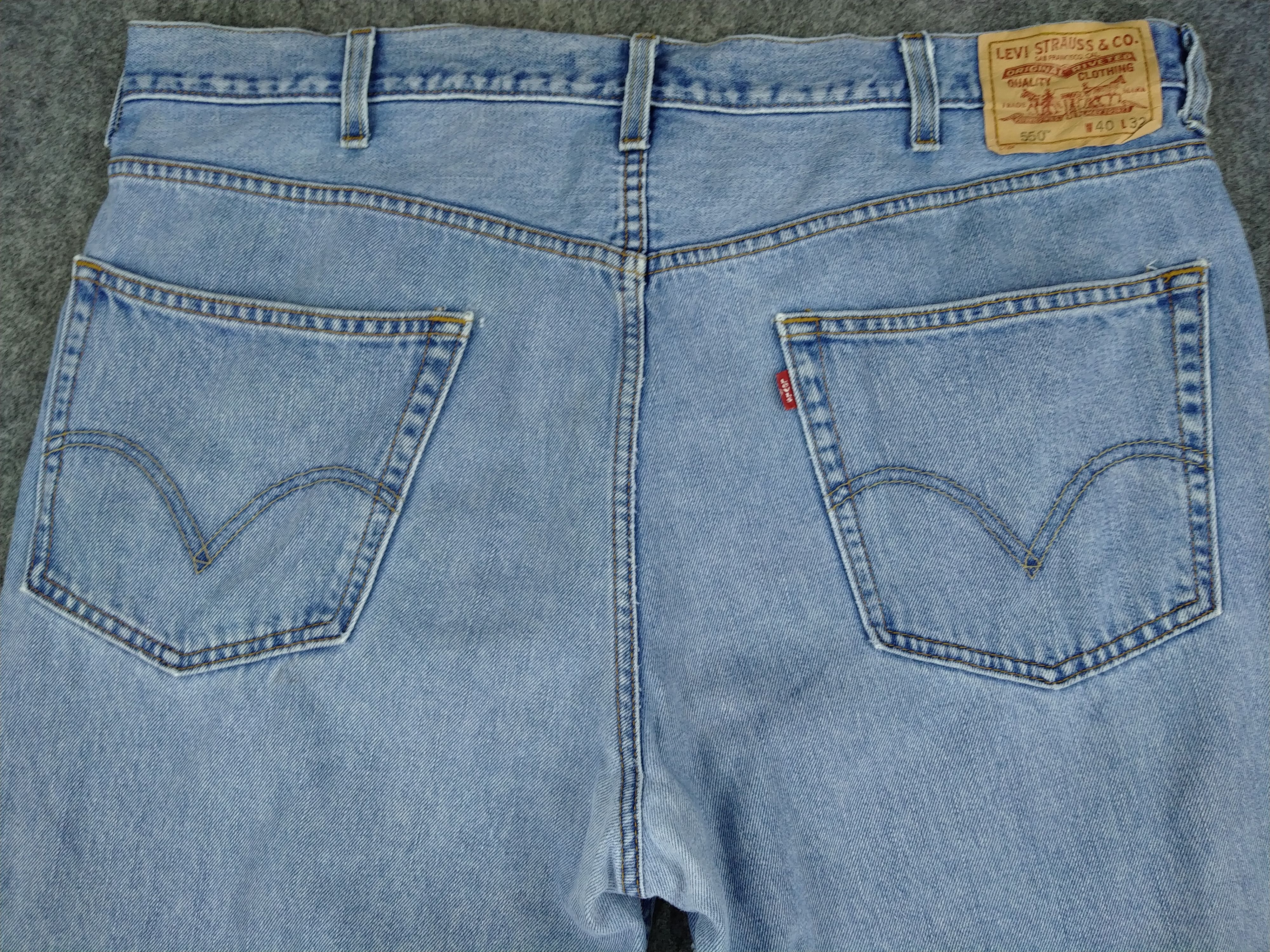 Levi's Light Wash Relaxed Fit Vintage Levi's 550 Denim -JN1040 Size US 40 / EU 56 - 4 Thumbnail